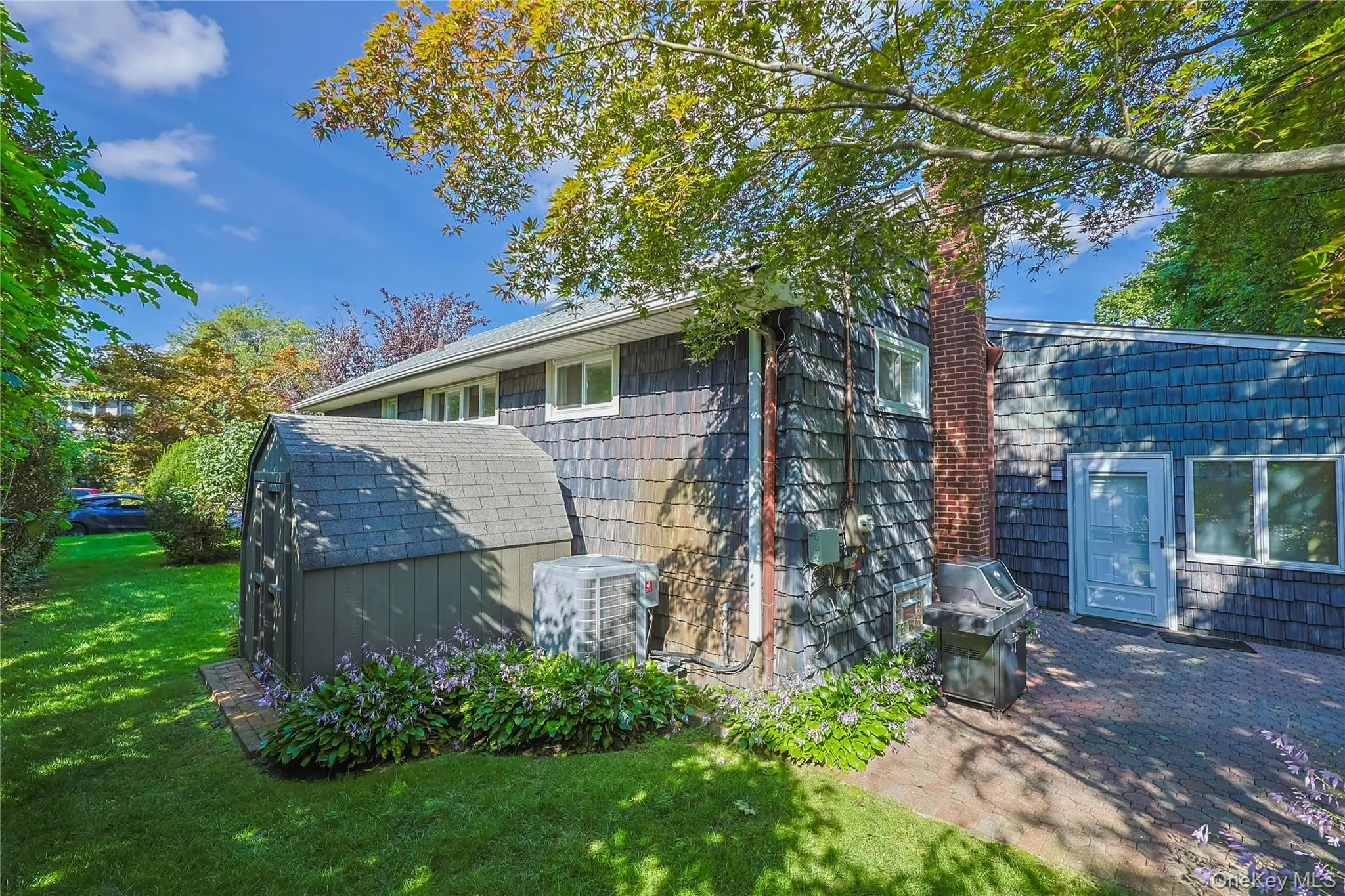 168 Glenmore Street, North Hempstead, NY, 5 Bedrooms Bedrooms, 9 Rooms Rooms,2 BathroomsBathrooms,Residential Lease,For Rent,Glenmore,0,1050991 168 Glenmore Street, North Hempstead, NY, 5 Bedrooms Bedrooms, 9 Rooms Rooms,2 BathroomsBathrooms,Residential Lease,For Rent,Glenmore,0,1050991