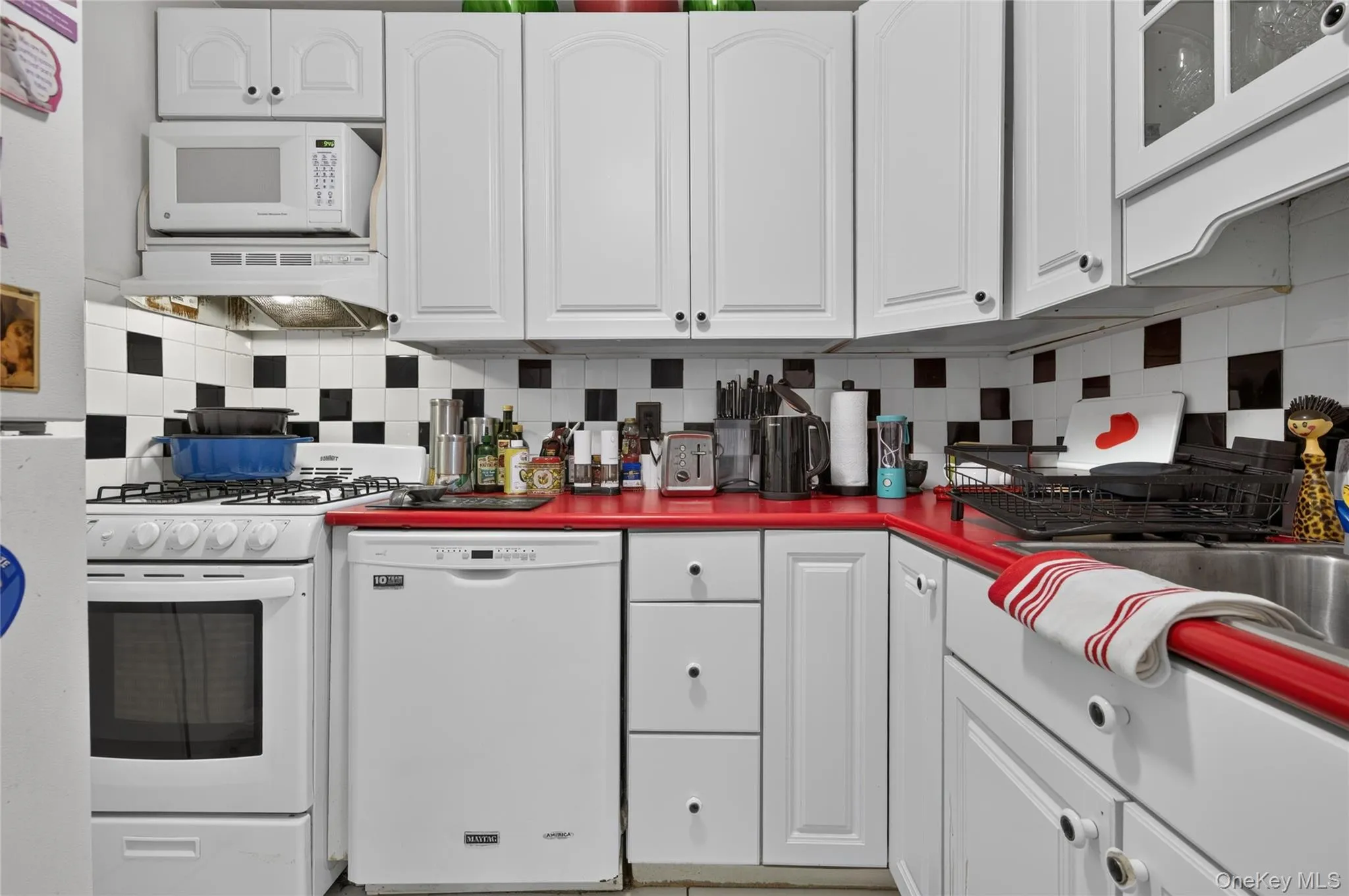 5 Birchwood Court, North Hempstead, NY, 1 Bedroom Bedrooms, 4 Rooms Rooms,1 BathroomBathrooms,Residential,For Rent,Birchwood,0,1050995 5 Birchwood Court, North Hempstead, NY, 1 Bedroom Bedrooms, 4 Rooms Rooms,1 BathroomBathrooms,Residential,For Rent,Birchwood,0,1050995