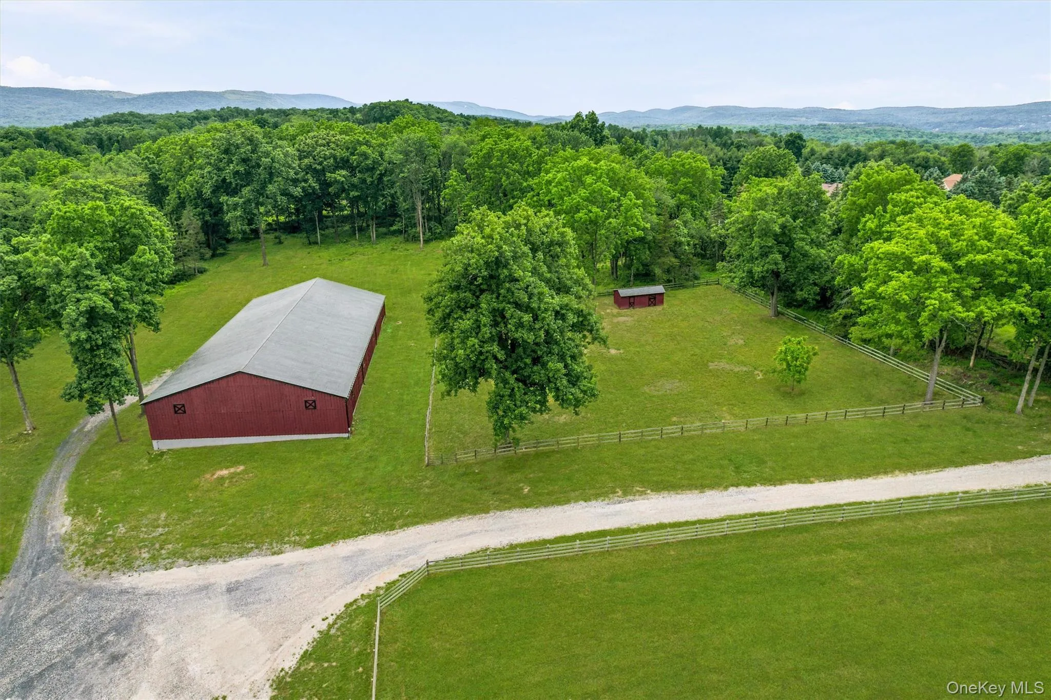 Indoor Arena & Paddock with Run-In Shed Indoor Arena & Paddock with Run-In Shed