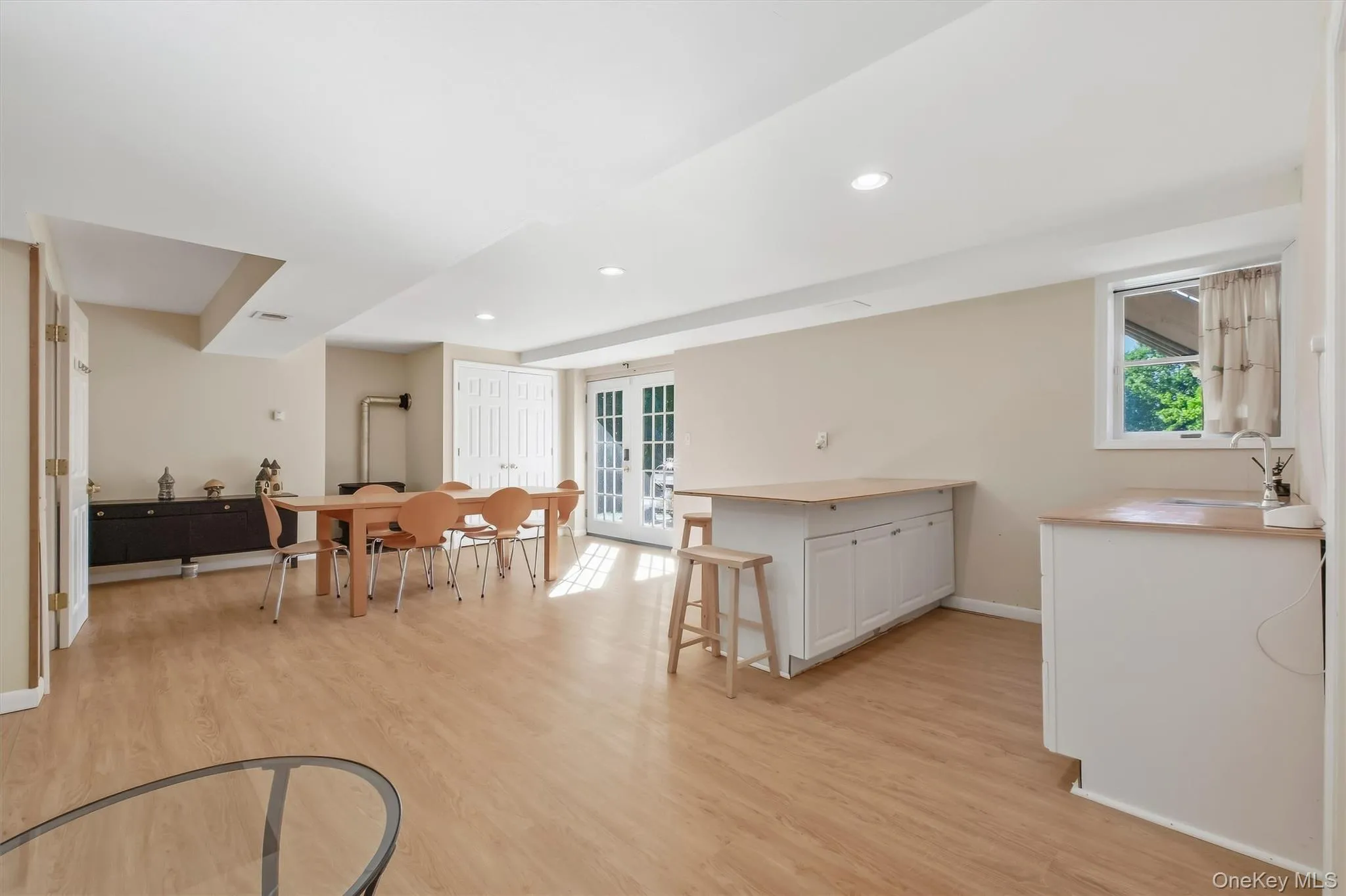 183 Lookout Pass, Beekman, NY, 3 Bedrooms Bedrooms, 11 Rooms Rooms,3 BathroomsBathrooms,Residential,For Rent,Lookout,0,1050999 183 Lookout Pass, Beekman, NY, 3 Bedrooms Bedrooms, 11 Rooms Rooms,3 BathroomsBathrooms,Residential,For Rent,Lookout,0,1050999
