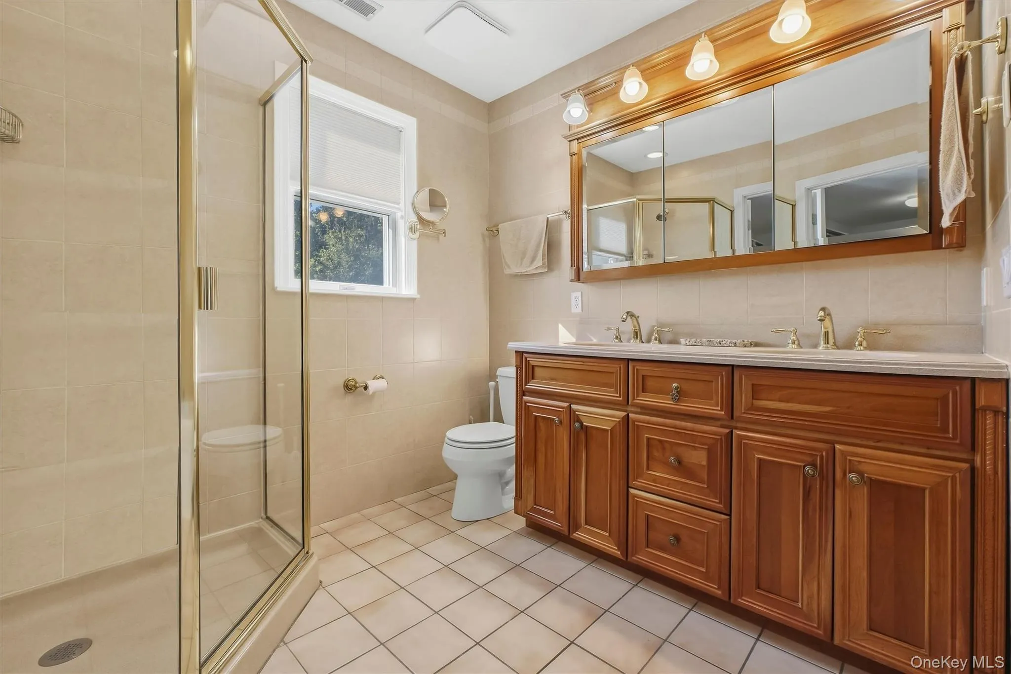183 Lookout Pass, Beekman, NY, 3 Bedrooms Bedrooms, 11 Rooms Rooms,3 BathroomsBathrooms,Residential,For Rent,Lookout,0,1050999 183 Lookout Pass, Beekman, NY, 3 Bedrooms Bedrooms, 11 Rooms Rooms,3 BathroomsBathrooms,Residential,For Rent,Lookout,0,1050999