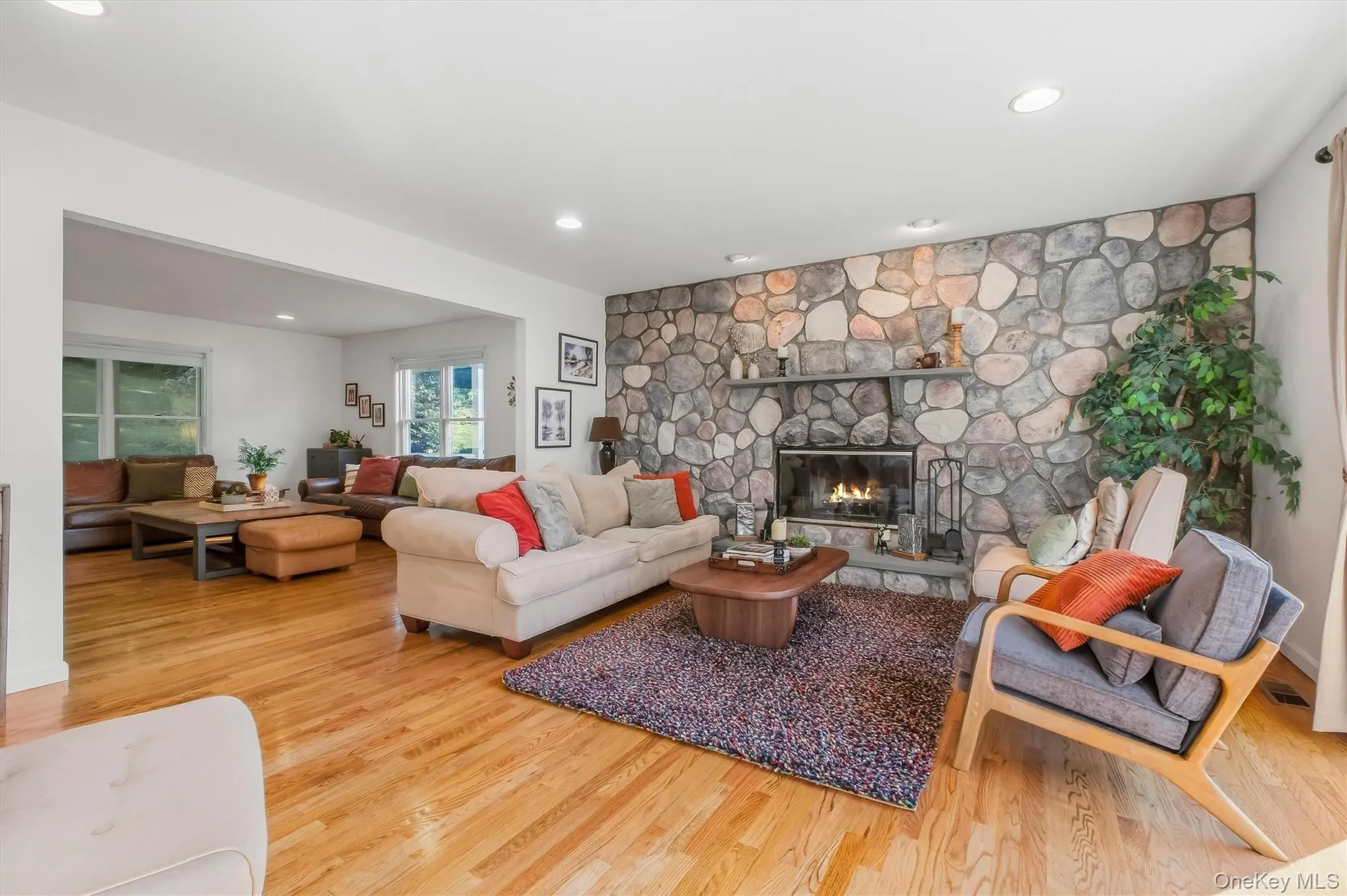183 Lookout Pass, Beekman, NY, 3 Bedrooms Bedrooms, 11 Rooms Rooms,3 BathroomsBathrooms,Residential,For Rent,Lookout,0,1050999 183 Lookout Pass, Beekman, NY, 3 Bedrooms Bedrooms, 11 Rooms Rooms,3 BathroomsBathrooms,Residential,For Rent,Lookout,0,1050999
