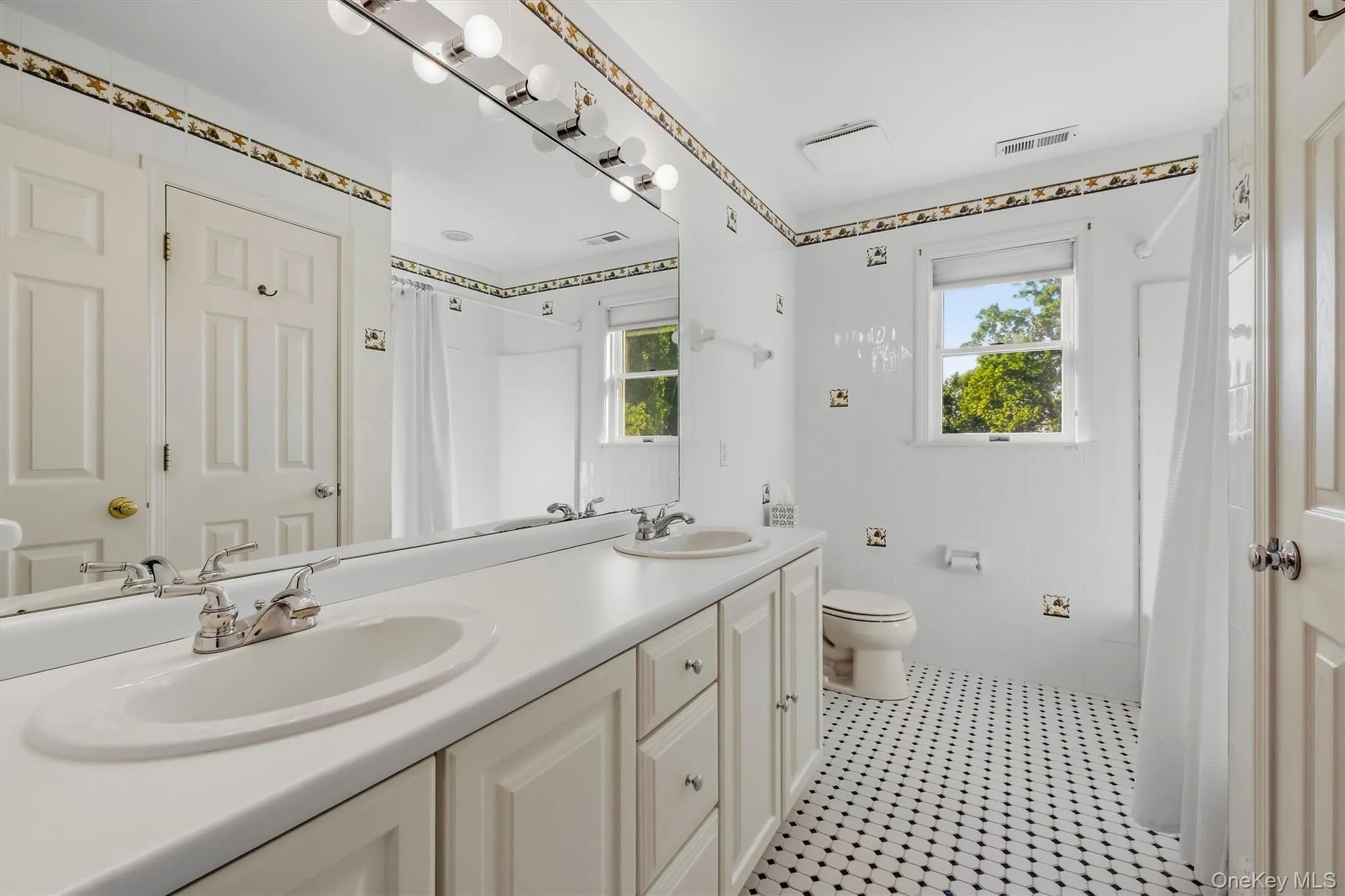 183 Lookout Pass, Beekman, NY, 3 Bedrooms Bedrooms, 11 Rooms Rooms,3 BathroomsBathrooms,Residential,For Rent,Lookout,0,1050999 183 Lookout Pass, Beekman, NY, 3 Bedrooms Bedrooms, 11 Rooms Rooms,3 BathroomsBathrooms,Residential,For Rent,Lookout,0,1050999