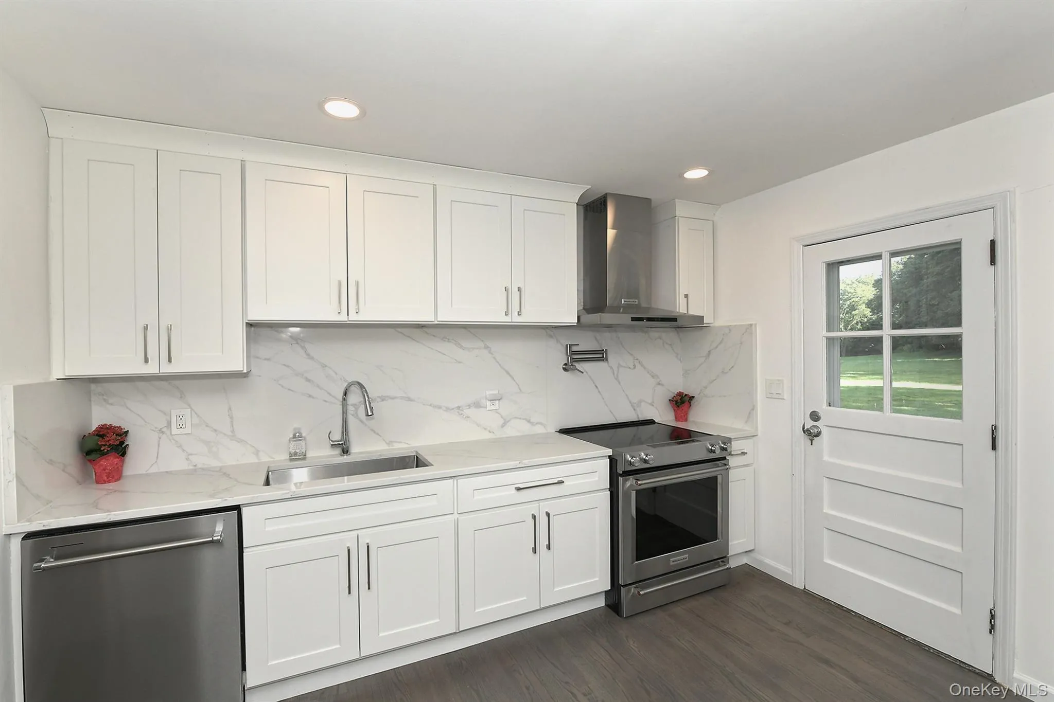 1950 Midlane, Oyster Bay, NY, 4 Bedrooms Bedrooms, 9 Rooms Rooms,3 BathroomsBathrooms,Residential,For Rent,Midlane,0,1051000 1950 Midlane, Oyster Bay, NY, 4 Bedrooms Bedrooms, 9 Rooms Rooms,3 BathroomsBathrooms,Residential,For Rent,Midlane,0,1051000