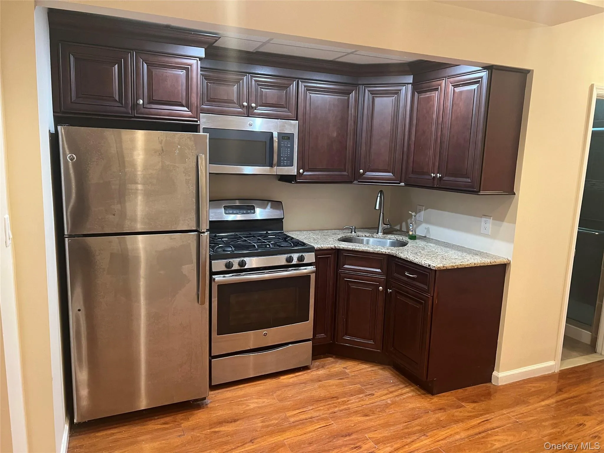 15811 79th Street, New York, NY, 4 Bedrooms Bedrooms, 8 Rooms Rooms,2 BathroomsBathrooms,Residential,For Rent,79th,0,1051002 15811 79th Street, New York, NY, 4 Bedrooms Bedrooms, 8 Rooms Rooms,2 BathroomsBathrooms,Residential,For Rent,79th,0,1051002