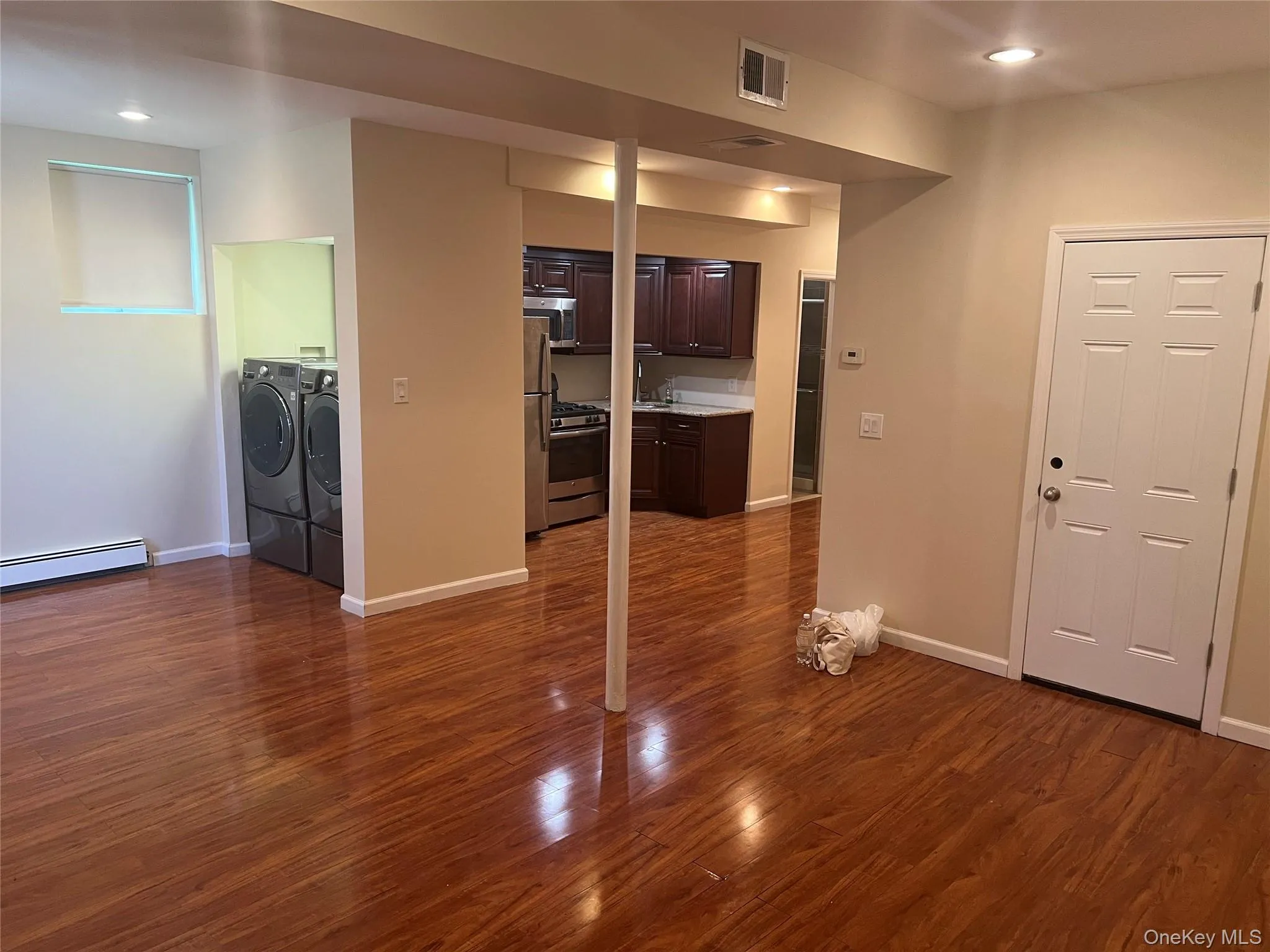 15811 79th Street, New York, NY, 4 Bedrooms Bedrooms, 8 Rooms Rooms,2 BathroomsBathrooms,Residential,For Rent,79th,0,1051002 15811 79th Street, New York, NY, 4 Bedrooms Bedrooms, 8 Rooms Rooms,2 BathroomsBathrooms,Residential,For Rent,79th,0,1051002