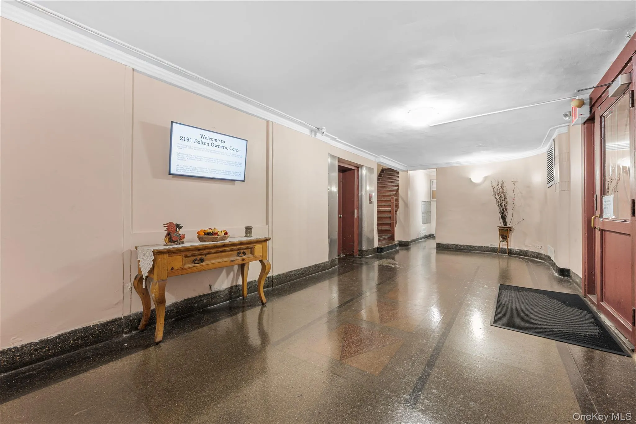2191 Bolton Street, New York, NY, 1 Bedroom Bedrooms, 3 Rooms Rooms,1 BathroomBathrooms,Residential,For Rent,Bolton,0,1051003 2191 Bolton Street, New York, NY, 1 Bedroom Bedrooms, 3 Rooms Rooms,1 BathroomBathrooms,Residential,For Rent,Bolton,0,1051003