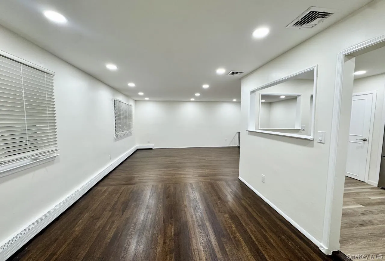 219 Bellerose Avenue, Huntington, NY, 5 Bedroom Bedrooms, 8 Room Rooms,3 BathroomBathrooms,Residential Lease,For Rent,Bellerose,0,1051004 219 Bellerose Avenue, Huntington, NY, 5 Bedroom Bedrooms, 8 Room Rooms,3 BathroomBathrooms,Residential Lease,For Rent,Bellerose,0,1051004