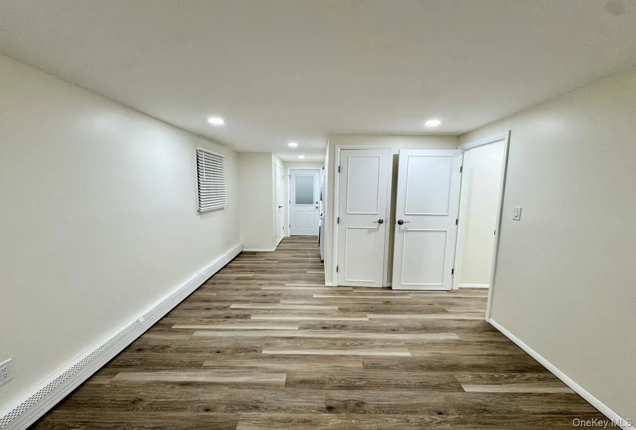 219 Bellerose Avenue, Huntington, NY, 5 Bedroom Bedrooms, 8 Room Rooms,3 BathroomBathrooms,Residential Lease,For Rent,Bellerose,0,1051004 219 Bellerose Avenue, Huntington, NY, 5 Bedroom Bedrooms, 8 Room Rooms,3 BathroomBathrooms,Residential Lease,For Rent,Bellerose,0,1051004