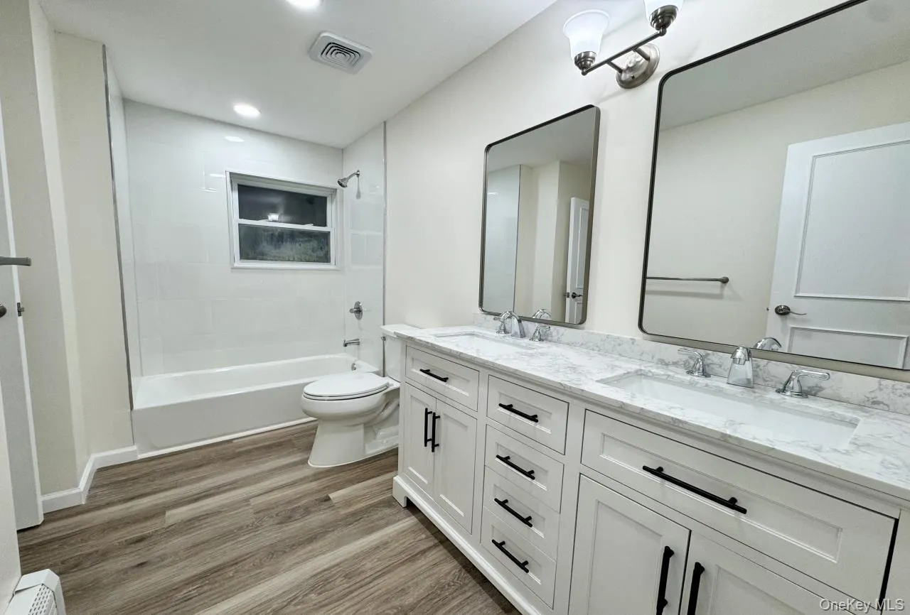 219 Bellerose Avenue, Huntington, NY, 5 Bedroom Bedrooms, 8 Room Rooms,3 BathroomBathrooms,Residential Lease,For Rent,Bellerose,0,1051004 219 Bellerose Avenue, Huntington, NY, 5 Bedroom Bedrooms, 8 Room Rooms,3 BathroomBathrooms,Residential Lease,For Rent,Bellerose,0,1051004