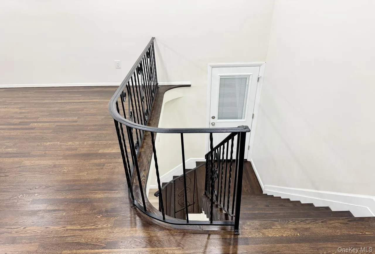 219 Bellerose Avenue, Huntington, NY, 5 Bedroom Bedrooms, 8 Room Rooms,3 BathroomBathrooms,Residential Lease,For Rent,Bellerose,0,1051004 219 Bellerose Avenue, Huntington, NY, 5 Bedroom Bedrooms, 8 Room Rooms,3 BathroomBathrooms,Residential Lease,For Rent,Bellerose,0,1051004