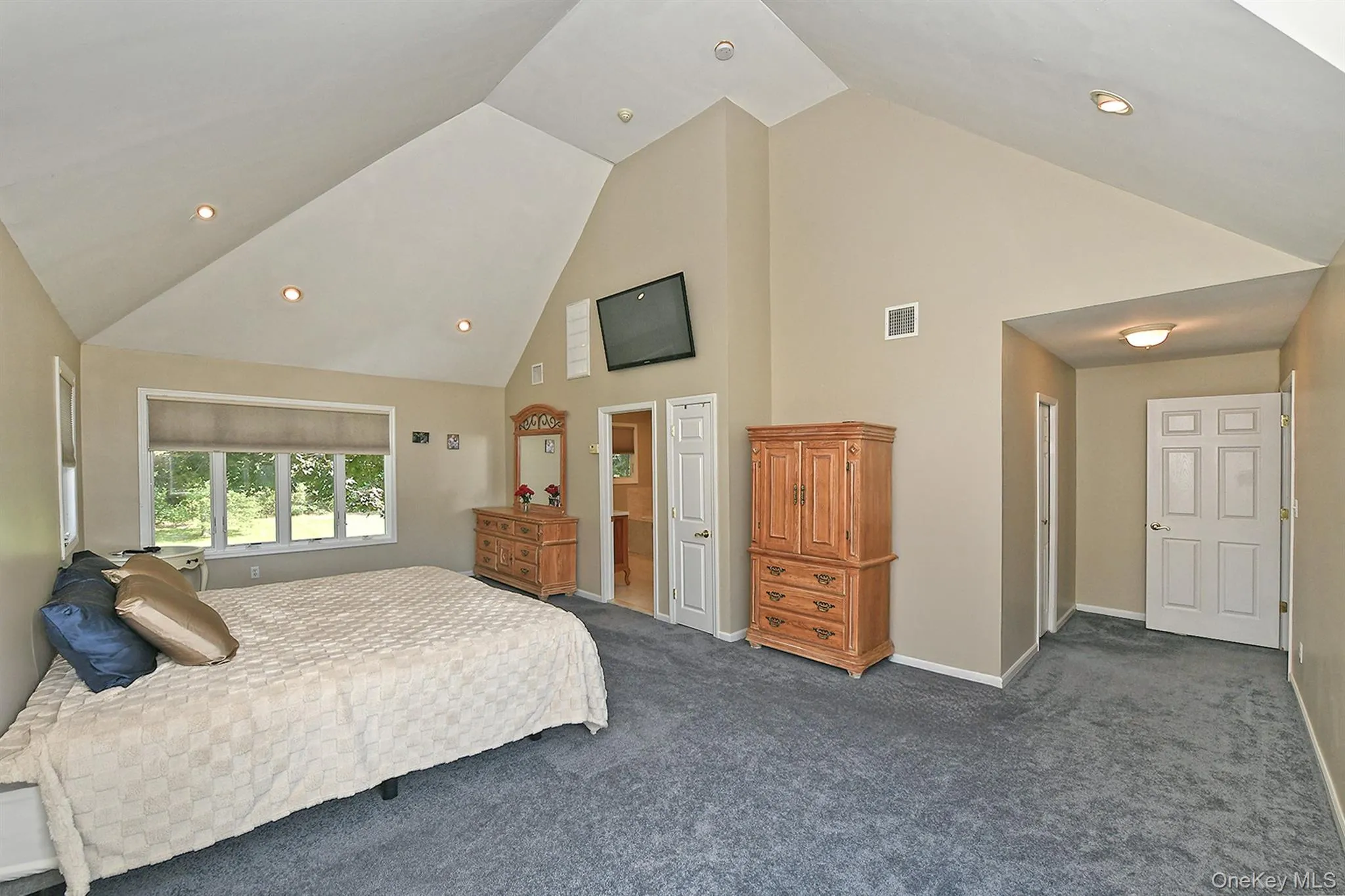 37 Euclid Avenue, Huntington, NY, 4 Bedrooms Bedrooms, 9 Rooms Rooms,3 BathroomsBathrooms,Residential,For Rent,Euclid,0,1051006 37 Euclid Avenue, Huntington, NY, 4 Bedrooms Bedrooms, 9 Rooms Rooms,3 BathroomsBathrooms,Residential,For Rent,Euclid,0,1051006