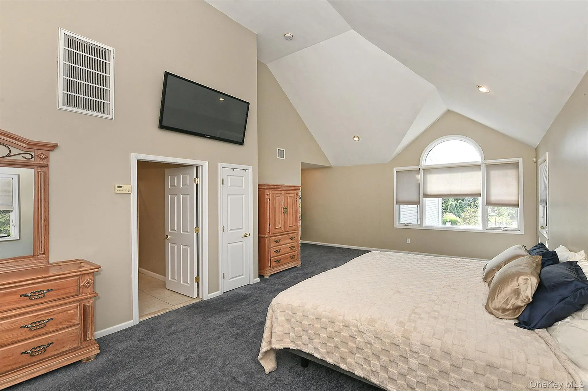37 Euclid Avenue, Huntington, NY, 4 Bedrooms Bedrooms, 9 Rooms Rooms,3 BathroomsBathrooms,Residential,For Rent,Euclid,0,1051006 37 Euclid Avenue, Huntington, NY, 4 Bedrooms Bedrooms, 9 Rooms Rooms,3 BathroomsBathrooms,Residential,For Rent,Euclid,0,1051006