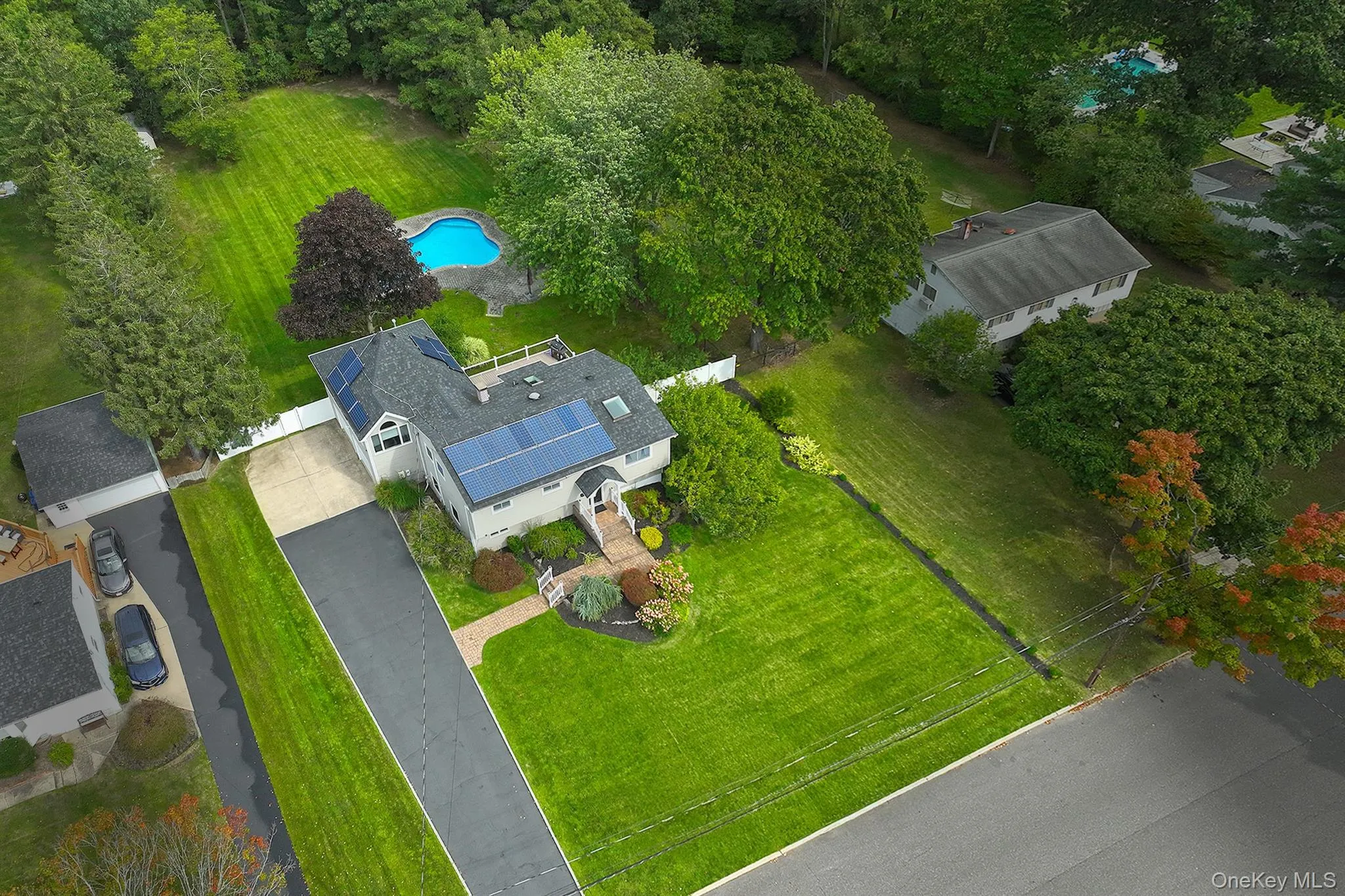 37 Euclid Avenue, Huntington, NY, 4 Bedrooms Bedrooms, 9 Rooms Rooms,3 BathroomsBathrooms,Residential,For Rent,Euclid,0,1051006 37 Euclid Avenue, Huntington, NY, 4 Bedrooms Bedrooms, 9 Rooms Rooms,3 BathroomsBathrooms,Residential,For Rent,Euclid,0,1051006