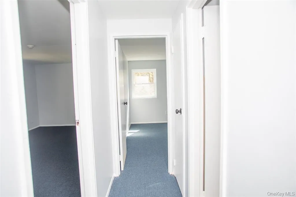 5 Ethan Allen Court, Brookhaven, NY, 2 Bedrooms Bedrooms, 6 Rooms Rooms,1 BathroomBathrooms,Residential Lease,For Rent,Ethan Allen,0,1051010 5 Ethan Allen Court, Brookhaven, NY, 2 Bedrooms Bedrooms, 6 Rooms Rooms,1 BathroomBathrooms,Residential Lease,For Rent,Ethan Allen,0,1051010