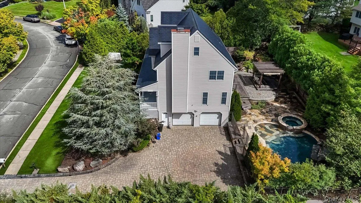 49 Judith Street, Clarkstown, NY, 4 Bedrooms Bedrooms, 11 Rooms Rooms,2 BathroomsBathrooms,Residential,For Rent,Judith,0,1051013 49 Judith Street, Clarkstown, NY, 4 Bedrooms Bedrooms, 11 Rooms Rooms,2 BathroomsBathrooms,Residential,For Rent,Judith,0,1051013