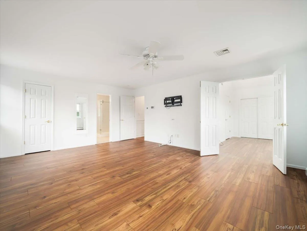 49 Judith Street, Clarkstown, NY, 4 Bedrooms Bedrooms, 11 Rooms Rooms,2 BathroomsBathrooms,Residential,For Rent,Judith,0,1051013 49 Judith Street, Clarkstown, NY, 4 Bedrooms Bedrooms, 11 Rooms Rooms,2 BathroomsBathrooms,Residential,For Rent,Judith,0,1051013