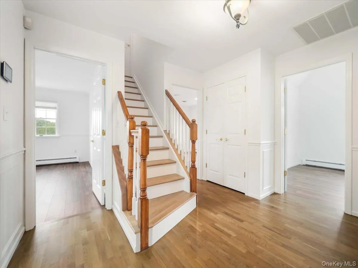 49 Judith Street, Clarkstown, NY, 4 Bedrooms Bedrooms, 11 Rooms Rooms,2 BathroomsBathrooms,Residential,For Rent,Judith,0,1051013 49 Judith Street, Clarkstown, NY, 4 Bedrooms Bedrooms, 11 Rooms Rooms,2 BathroomsBathrooms,Residential,For Rent,Judith,0,1051013