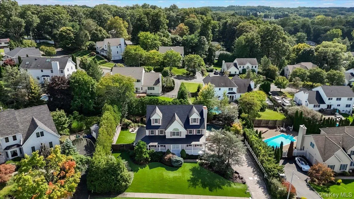 49 Judith Street, Clarkstown, NY, 4 Bedrooms Bedrooms, 11 Rooms Rooms,2 BathroomsBathrooms,Residential,For Rent,Judith,0,1051013 49 Judith Street, Clarkstown, NY, 4 Bedrooms Bedrooms, 11 Rooms Rooms,2 BathroomsBathrooms,Residential,For Rent,Judith,0,1051013