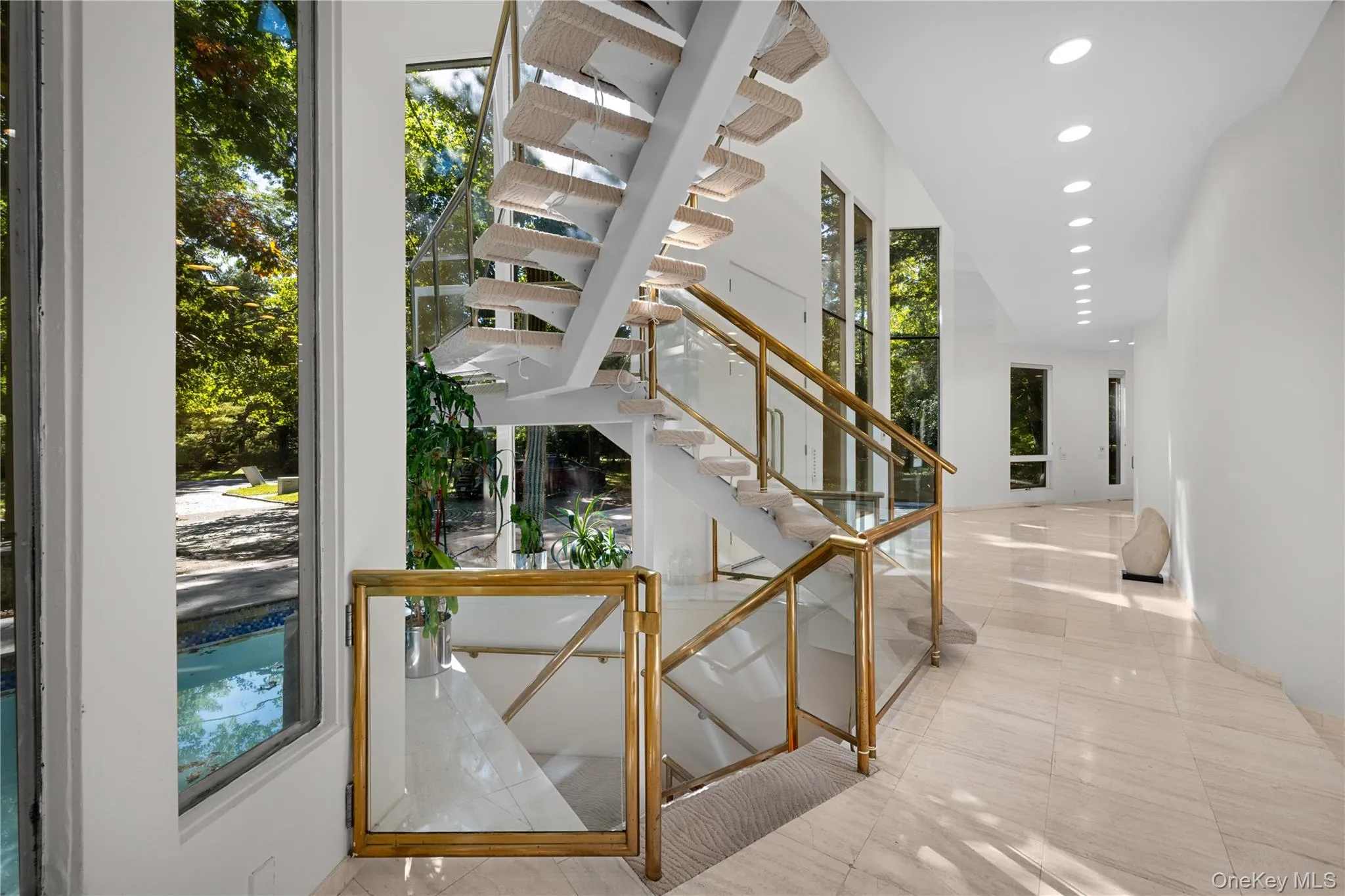 11 Surrey Lane, North Hempstead, NY, 5 Bedrooms Bedrooms, 11 Rooms Rooms,5 BathroomsBathrooms,Residential,For Rent,Surrey,0,1051014 11 Surrey Lane, North Hempstead, NY, 5 Bedrooms Bedrooms, 11 Rooms Rooms,5 BathroomsBathrooms,Residential,For Rent,Surrey,0,1051014