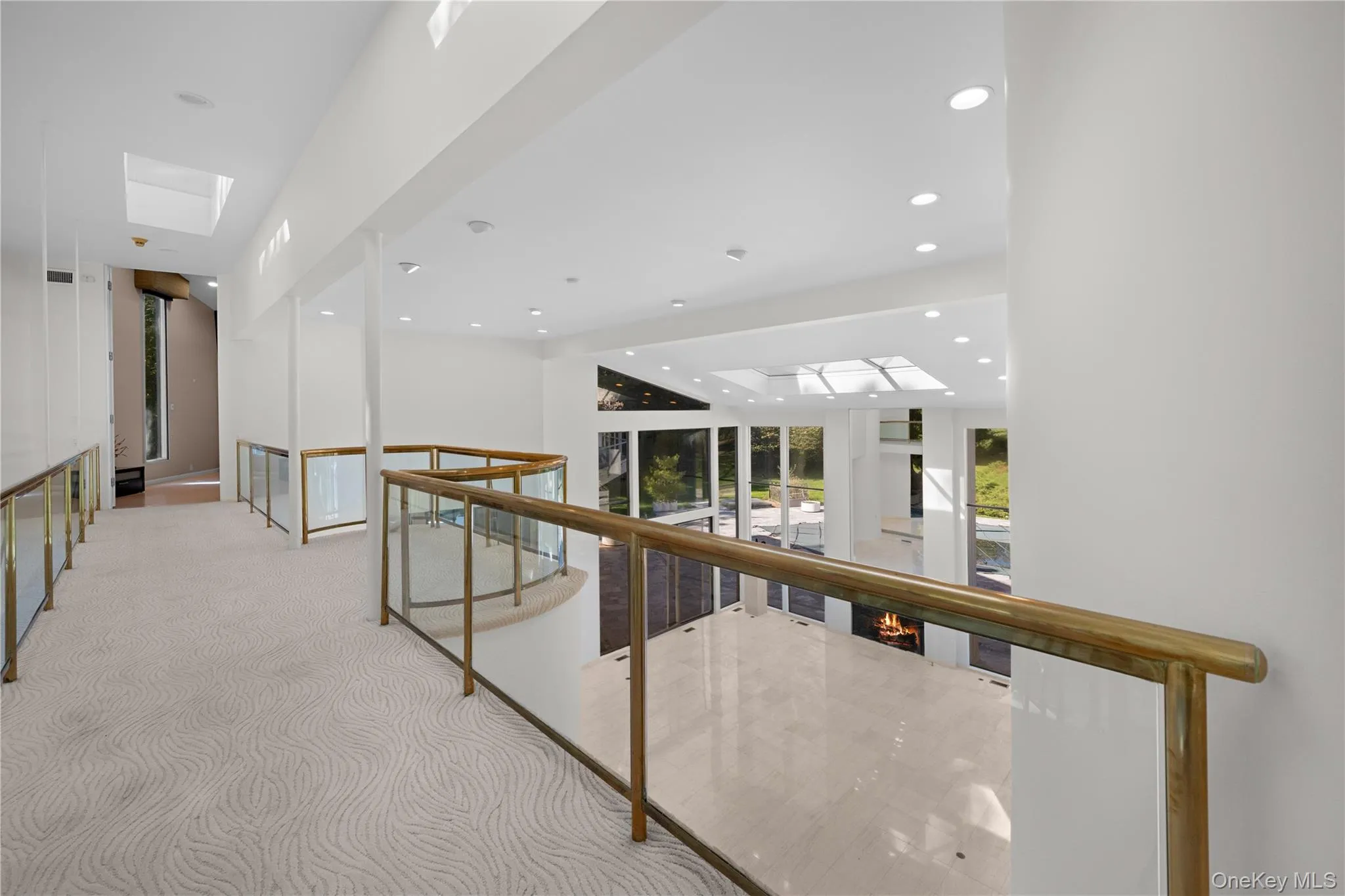 11 Surrey Lane, North Hempstead, NY, 5 Bedrooms Bedrooms, 11 Rooms Rooms,5 BathroomsBathrooms,Residential,For Rent,Surrey,0,1051014 11 Surrey Lane, North Hempstead, NY, 5 Bedrooms Bedrooms, 11 Rooms Rooms,5 BathroomsBathrooms,Residential,For Rent,Surrey,0,1051014