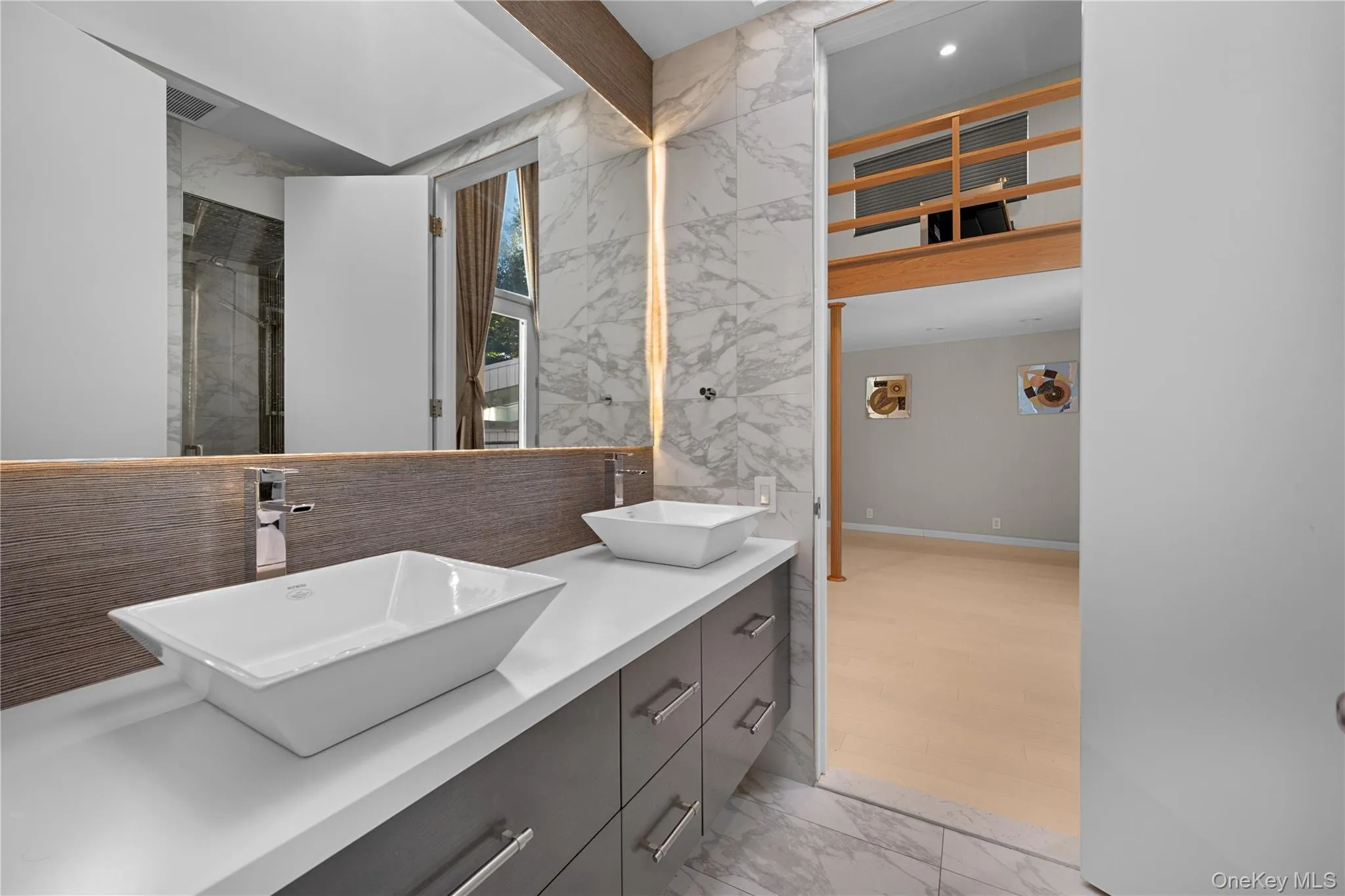 11 Surrey Lane, North Hempstead, NY, 5 Bedrooms Bedrooms, 11 Rooms Rooms,5 BathroomsBathrooms,Residential,For Rent,Surrey,0,1051014 11 Surrey Lane, North Hempstead, NY, 5 Bedrooms Bedrooms, 11 Rooms Rooms,5 BathroomsBathrooms,Residential,For Rent,Surrey,0,1051014