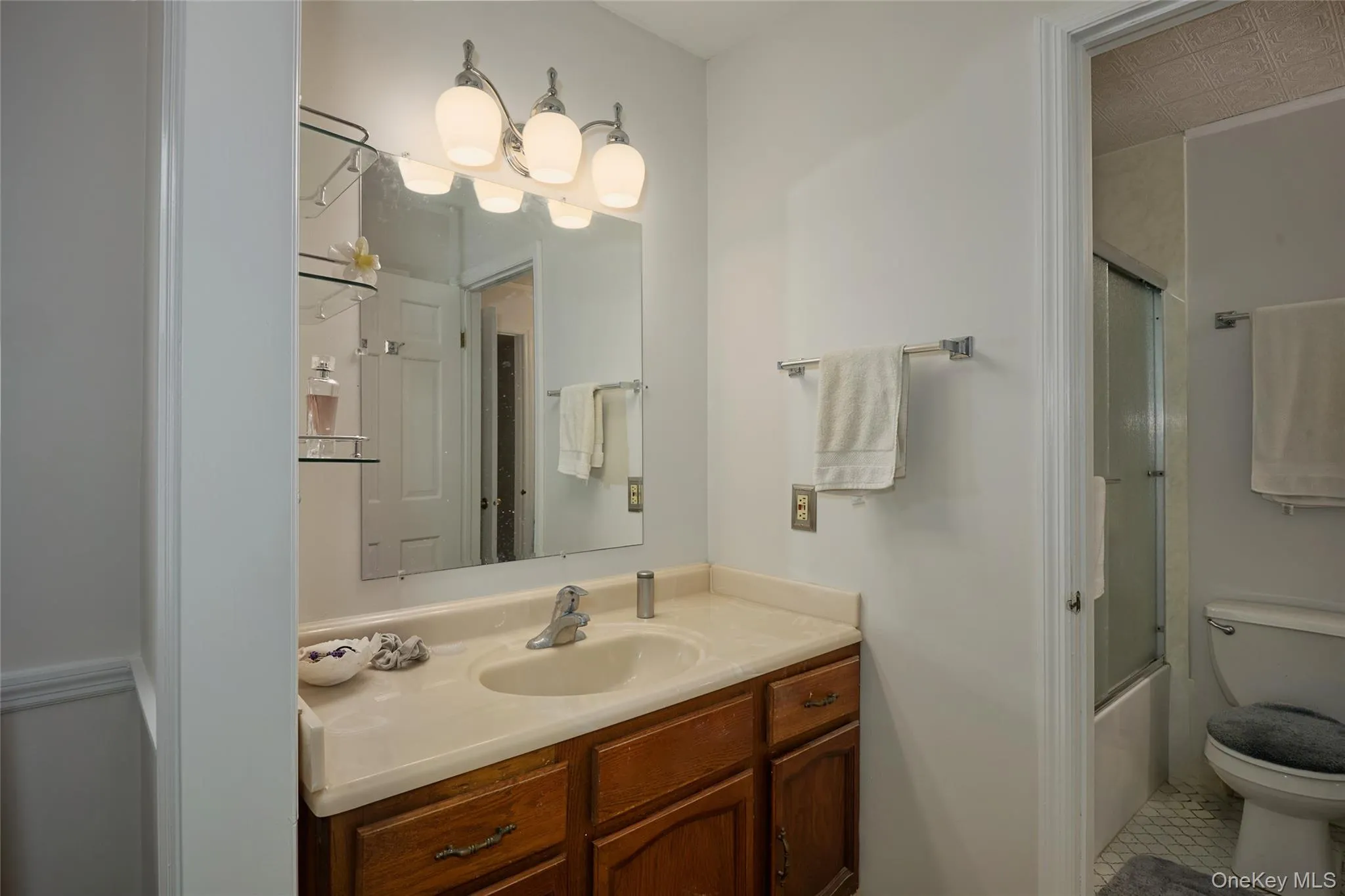 131 Miller Hill Drive, La Grange, NY, 3 Bedrooms Bedrooms, 11 Rooms Rooms,2 BathroomsBathrooms,Residential,For Rent,Miller Hill,0,1051015 131 Miller Hill Drive, La Grange, NY, 3 Bedrooms Bedrooms, 11 Rooms Rooms,2 BathroomsBathrooms,Residential,For Rent,Miller Hill,0,1051015