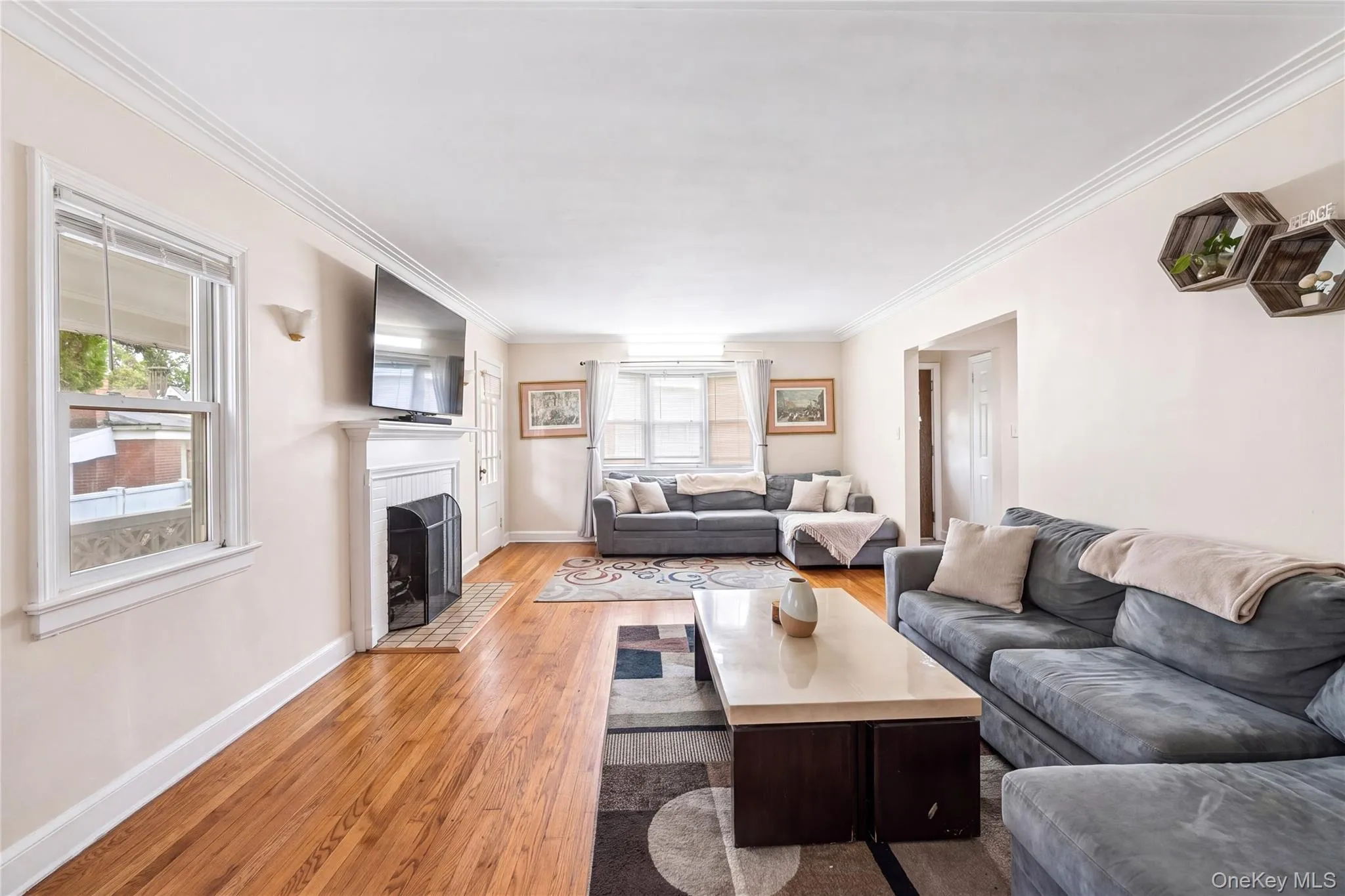 134 Hart Avenue, Yonkers, NY, 2 Bedrooms Bedrooms, 4 Rooms Rooms,2 BathroomsBathrooms,Residential,For Rent,Hart,0,1051021 134 Hart Avenue, Yonkers, NY, 2 Bedrooms Bedrooms, 4 Rooms Rooms,2 BathroomsBathrooms,Residential,For Rent,Hart,0,1051021