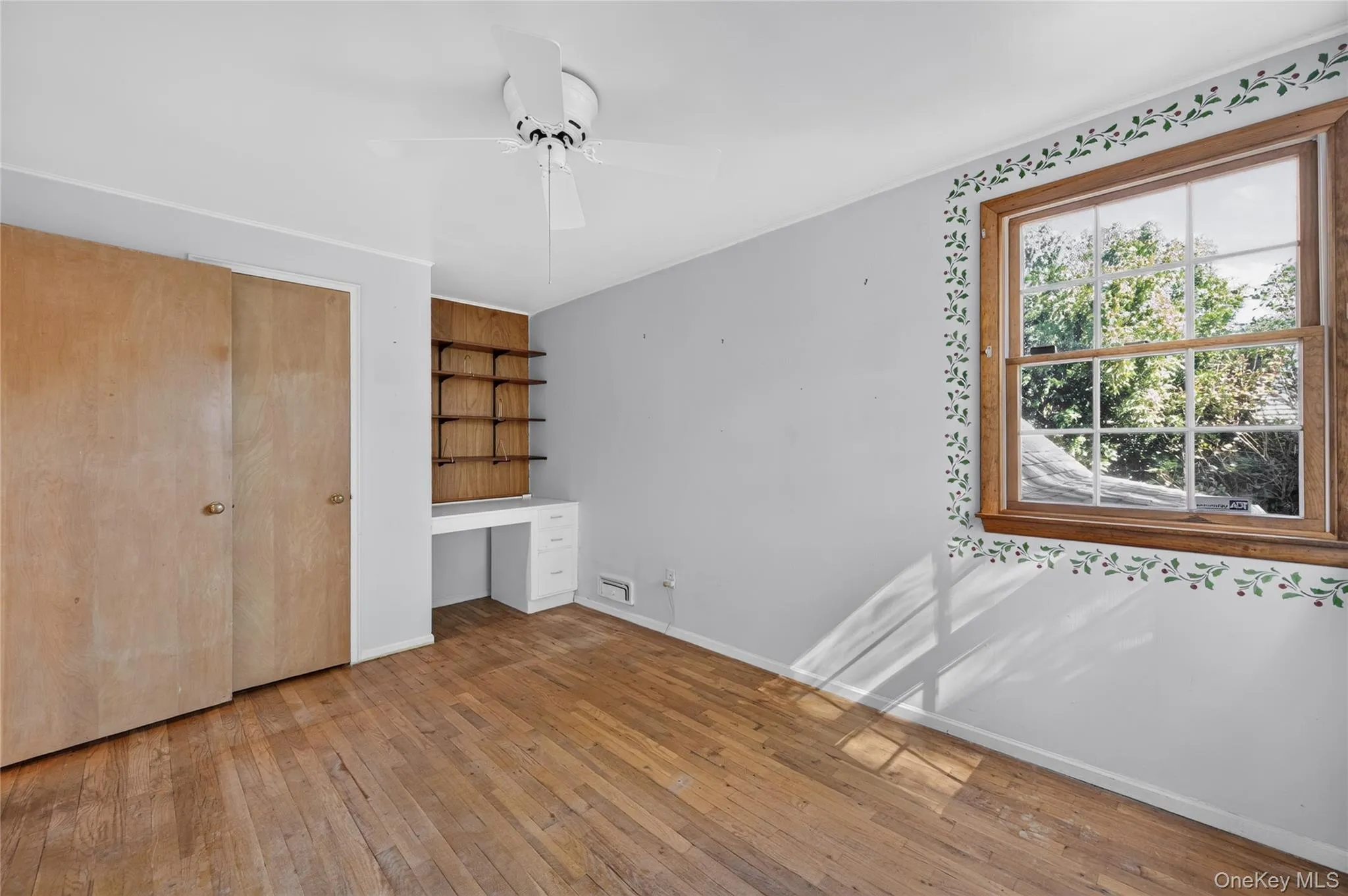 4 Oaktree Lane, Huntington, NY, 3 Bedrooms Bedrooms, 7 Rooms Rooms,1 BathroomBathrooms,Residential,For Rent,Oaktree,0,1051025 4 Oaktree Lane, Huntington, NY, 3 Bedrooms Bedrooms, 7 Rooms Rooms,1 BathroomBathrooms,Residential,For Rent,Oaktree,0,1051025