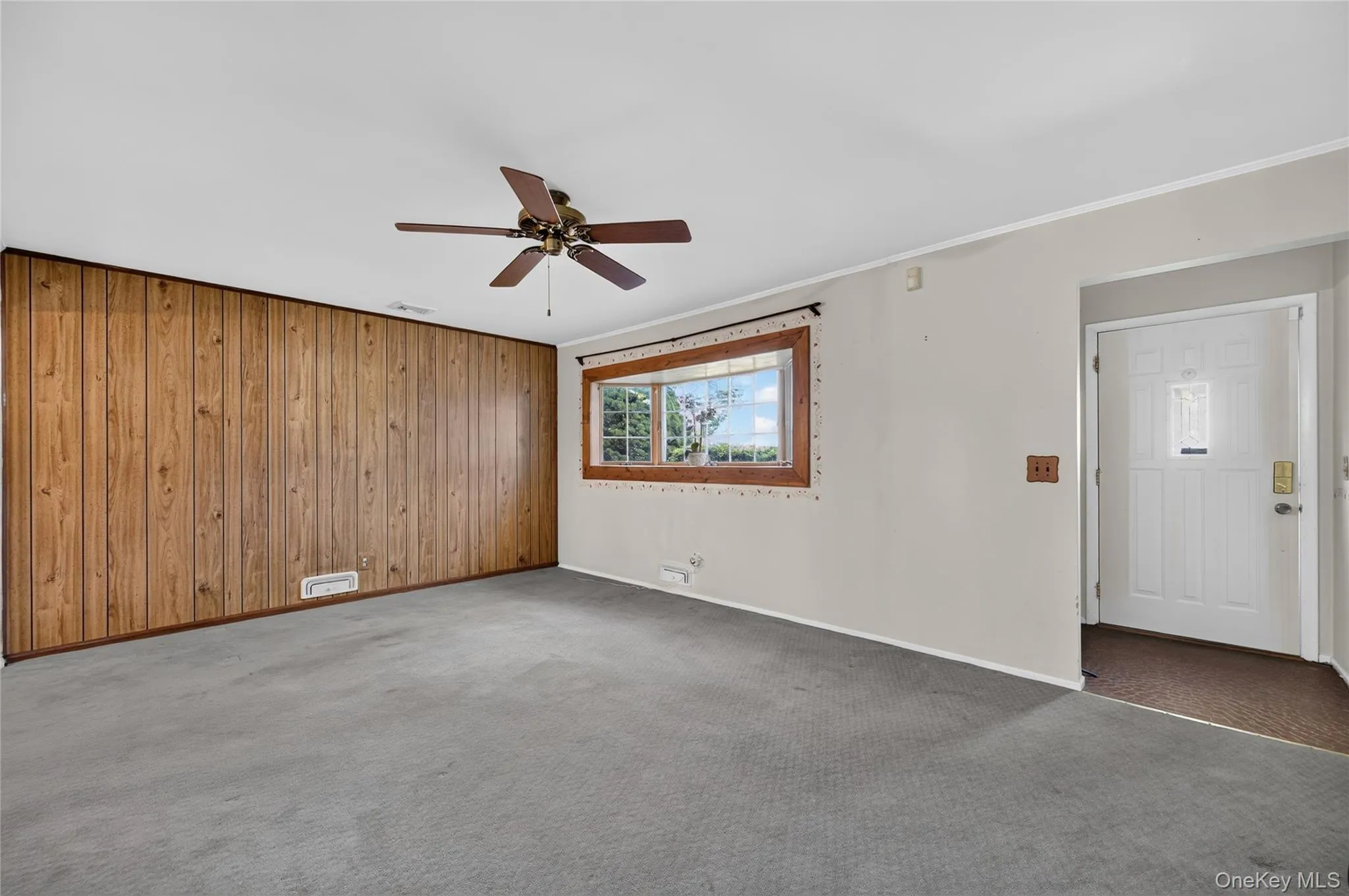 4 Oaktree Lane, Huntington, NY, 3 Bedrooms Bedrooms, 7 Rooms Rooms,1 BathroomBathrooms,Residential,For Rent,Oaktree,0,1051025 4 Oaktree Lane, Huntington, NY, 3 Bedrooms Bedrooms, 7 Rooms Rooms,1 BathroomBathrooms,Residential,For Rent,Oaktree,0,1051025