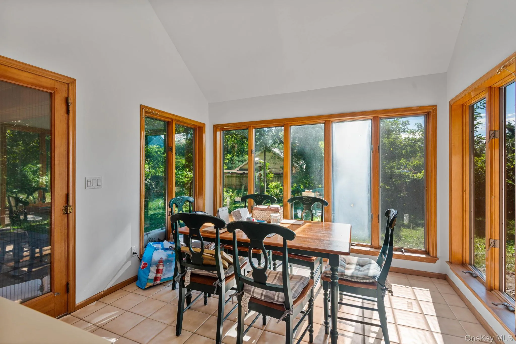210 Lewis Road, Huntington, NY, 3 Bedroom Bedrooms, 7 Room Rooms,1 BathroomBathrooms,Residential Lease,For Rent,Lewis,0,1051029 210 Lewis Road, Huntington, NY, 3 Bedroom Bedrooms, 7 Room Rooms,1 BathroomBathrooms,Residential Lease,For Rent,Lewis,0,1051029