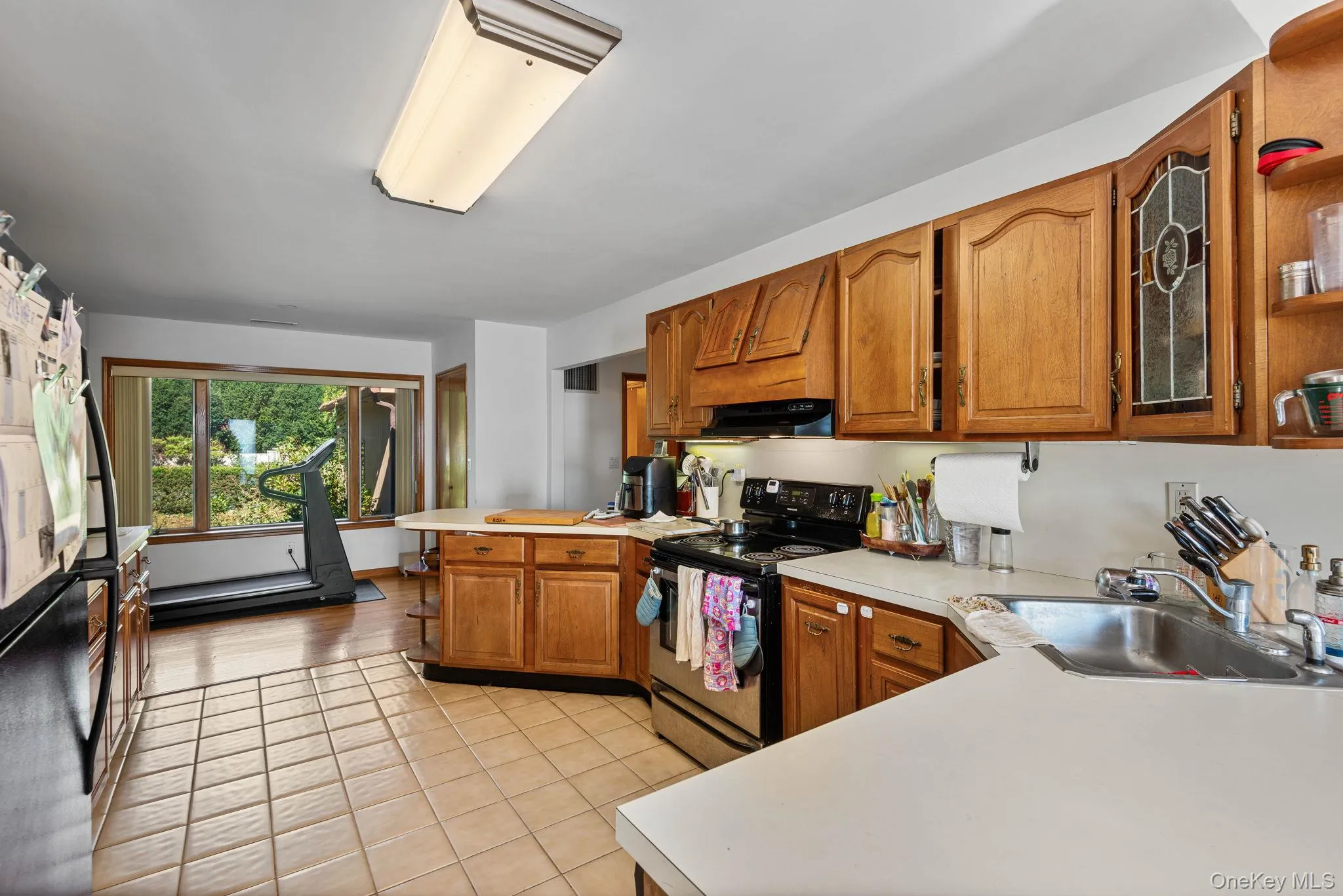 210 Lewis Road, Huntington, NY, 3 Bedroom Bedrooms, 7 Room Rooms,1 BathroomBathrooms,Residential Lease,For Rent,Lewis,0,1051029 210 Lewis Road, Huntington, NY, 3 Bedroom Bedrooms, 7 Room Rooms,1 BathroomBathrooms,Residential Lease,For Rent,Lewis,0,1051029