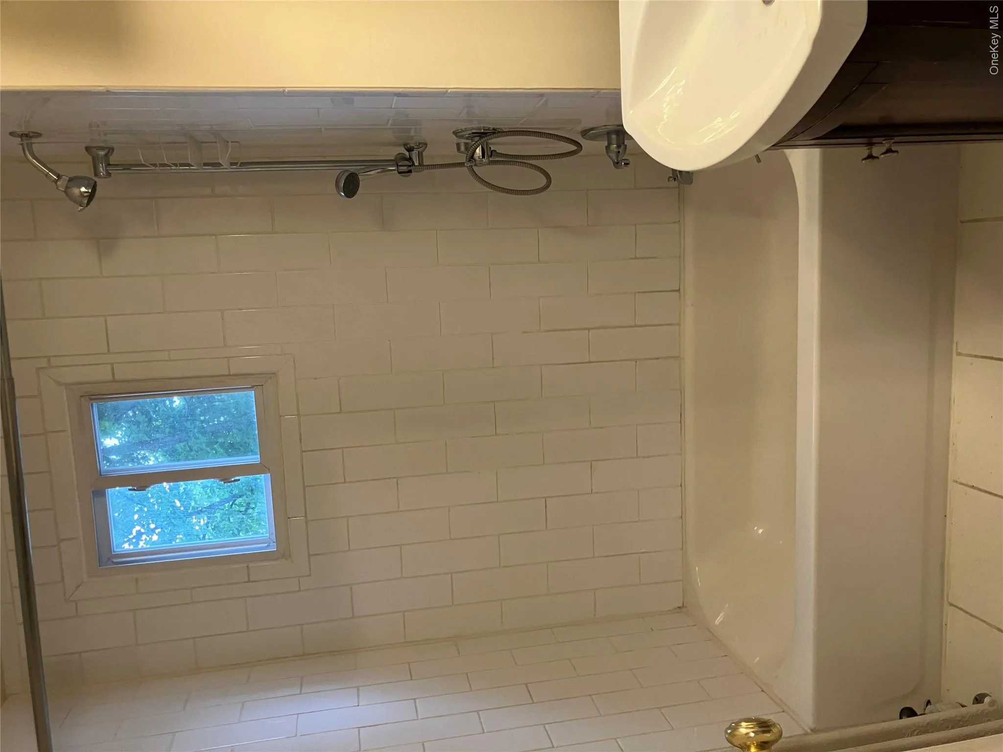 7 Dewey Street Dewey Street, Huntington, NY, 1 Bedroom Bedrooms, 2 Room Rooms,1 BathroomBathrooms,Residential Lease,For Rent,Dewey,0,1051031 7 Dewey Street Dewey Street, Huntington, NY, 1 Bedroom Bedrooms, 2 Room Rooms,1 BathroomBathrooms,Residential Lease,For Rent,Dewey,0,1051031