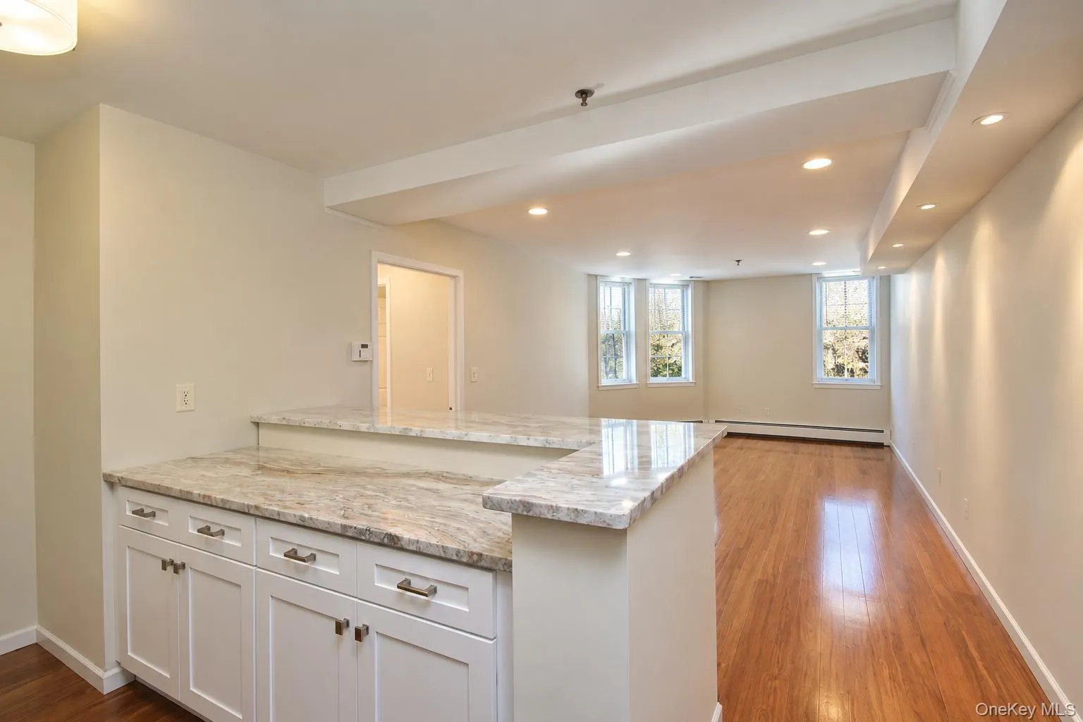 100 Clarewood Drive, Greenburgh, NY, 1 Bedroom Bedrooms, 3 Rooms Rooms,1 BathroomBathrooms,Residential,For Rent,Clarewood,0,1051032 100 Clarewood Drive, Greenburgh, NY, 1 Bedroom Bedrooms, 3 Rooms Rooms,1 BathroomBathrooms,Residential,For Rent,Clarewood,0,1051032