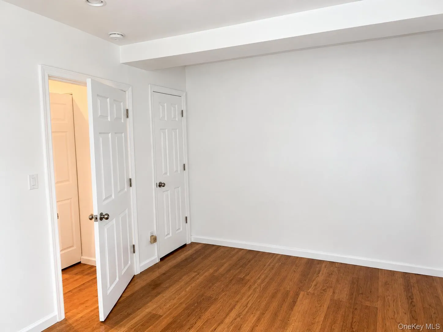 100 Clarewood Drive, Greenburgh, NY, 1 Bedroom Bedrooms, 3 Rooms Rooms,1 BathroomBathrooms,Residential,For Rent,Clarewood,0,1051032 100 Clarewood Drive, Greenburgh, NY, 1 Bedroom Bedrooms, 3 Rooms Rooms,1 BathroomBathrooms,Residential,For Rent,Clarewood,0,1051032