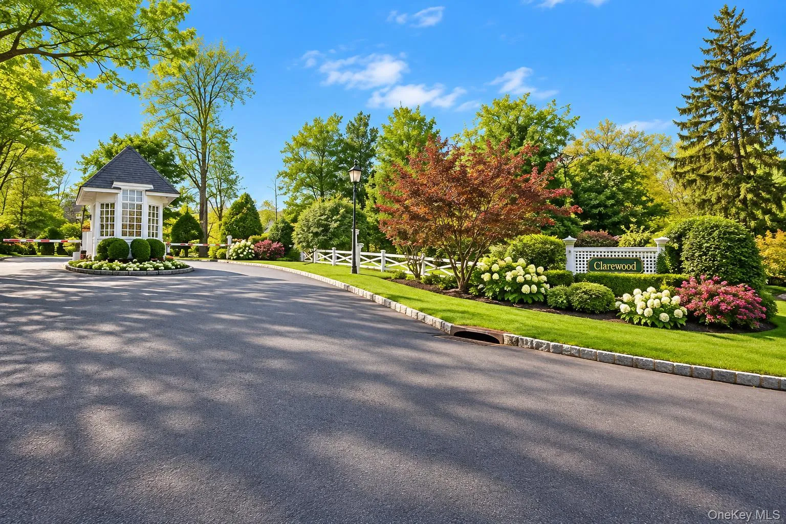 100 Clarewood Drive, Greenburgh, NY, 1 Bedroom Bedrooms, 3 Rooms Rooms,1 BathroomBathrooms,Residential,For Rent,Clarewood,0,1051032 100 Clarewood Drive, Greenburgh, NY, 1 Bedroom Bedrooms, 3 Rooms Rooms,1 BathroomBathrooms,Residential,For Rent,Clarewood,0,1051032
