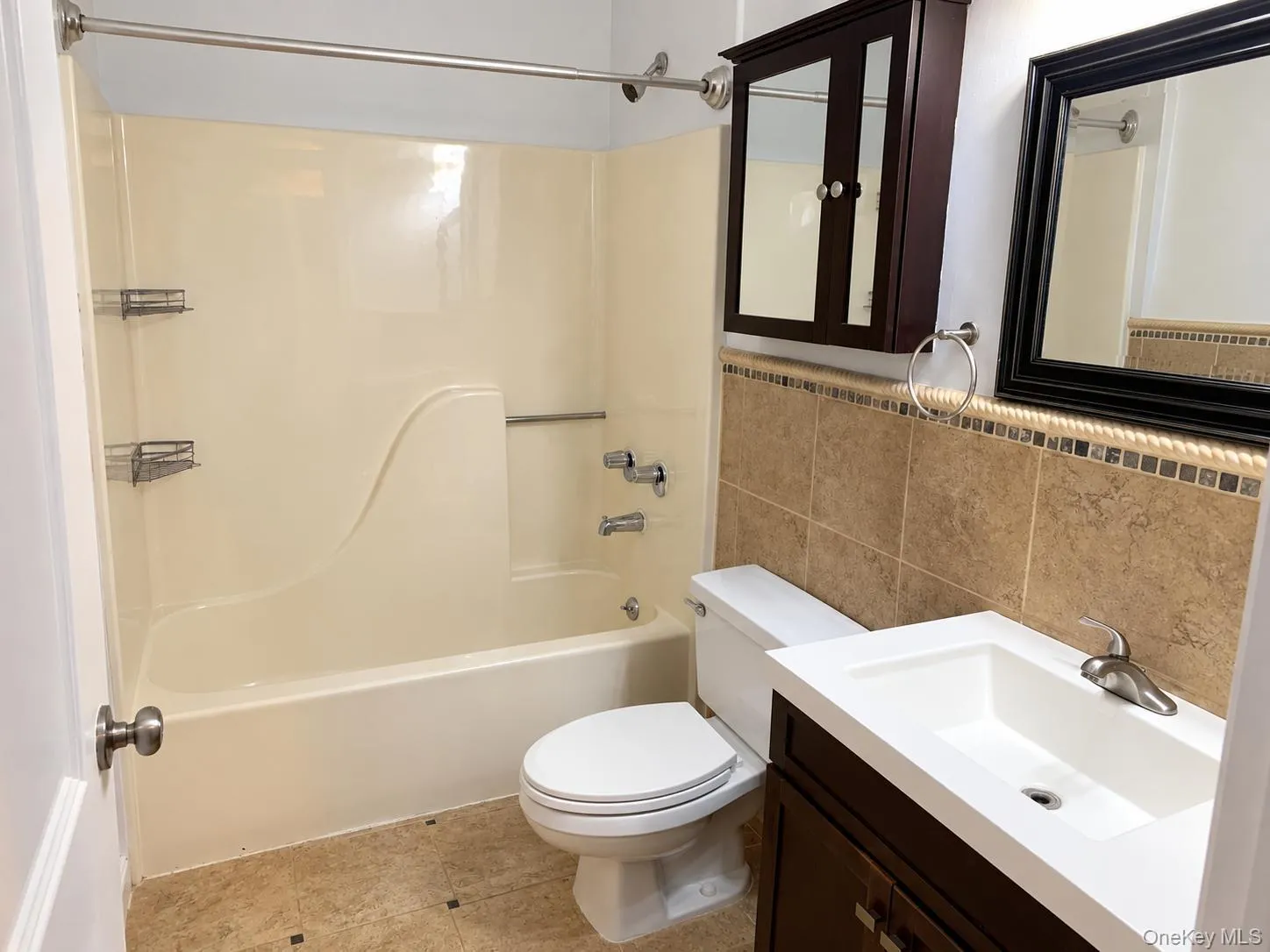 100 Clarewood Drive, Greenburgh, NY, 1 Bedroom Bedrooms, 3 Rooms Rooms,1 BathroomBathrooms,Residential,For Rent,Clarewood,0,1051032 100 Clarewood Drive, Greenburgh, NY, 1 Bedroom Bedrooms, 3 Rooms Rooms,1 BathroomBathrooms,Residential,For Rent,Clarewood,0,1051032