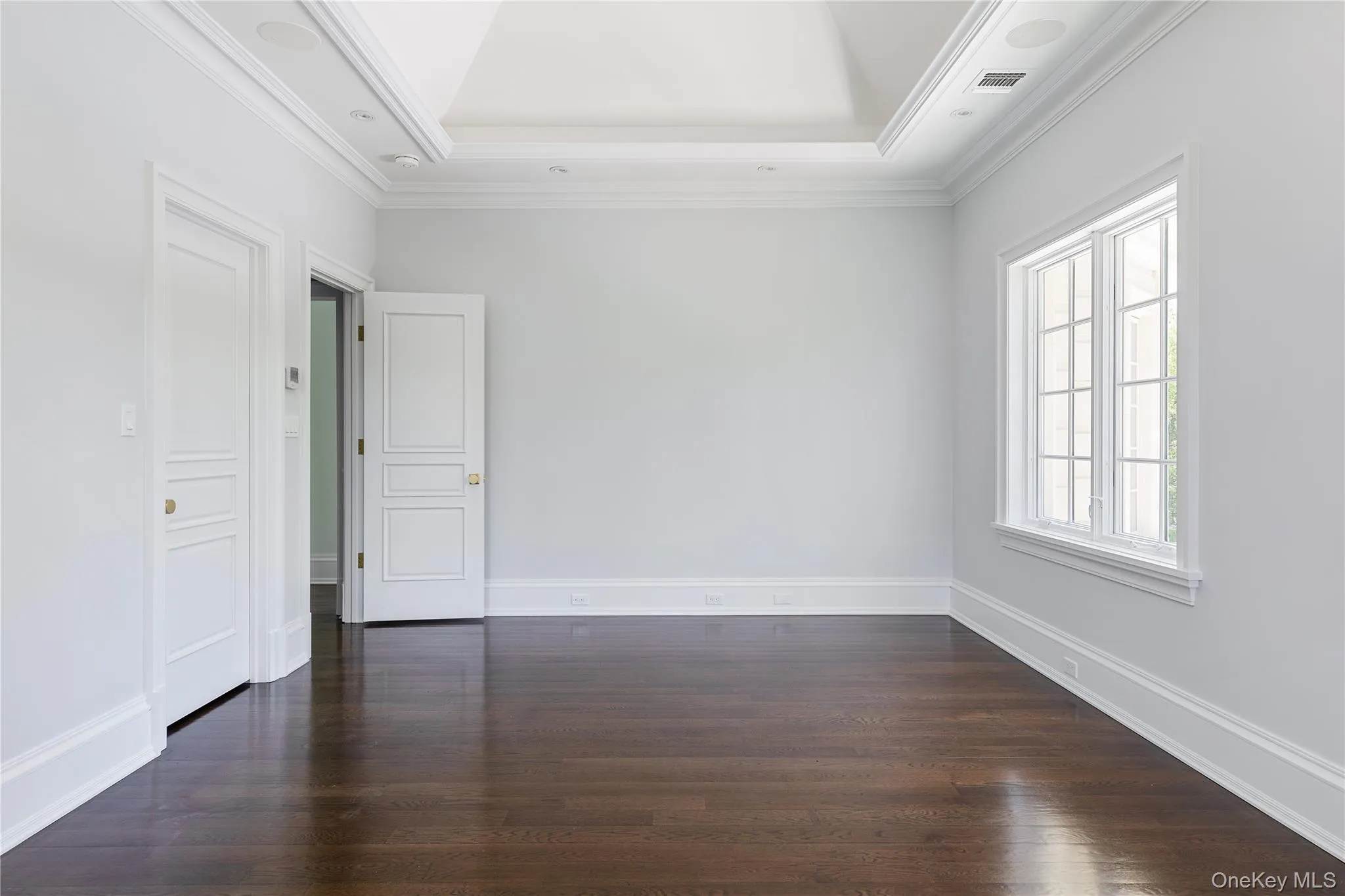 6 Foxwood Road, North Hempstead, NY, 6 Bedrooms Bedrooms, 12 Rooms Rooms,5 BathroomsBathrooms,Residential,For Rent,Foxwood,0,1051034 6 Foxwood Road, North Hempstead, NY, 6 Bedrooms Bedrooms, 12 Rooms Rooms,5 BathroomsBathrooms,Residential,For Rent,Foxwood,0,1051034