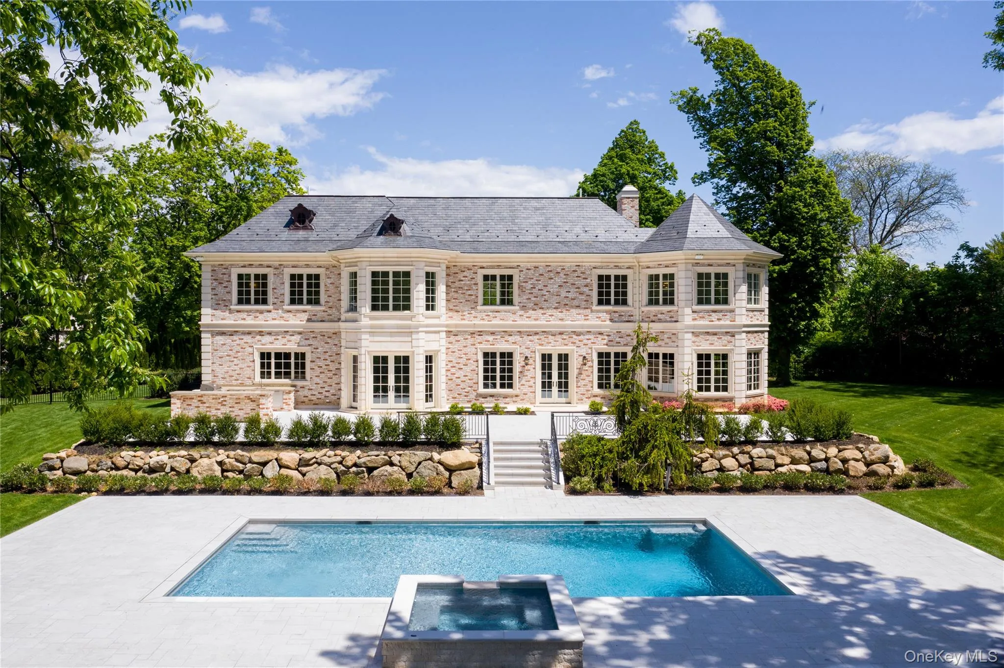6 Foxwood Road, North Hempstead, NY, 6 Bedrooms Bedrooms, 12 Rooms Rooms,5 BathroomsBathrooms,Residential,For Rent,Foxwood,0,1051034 6 Foxwood Road, North Hempstead, NY, 6 Bedrooms Bedrooms, 12 Rooms Rooms,5 BathroomsBathrooms,Residential,For Rent,Foxwood,0,1051034