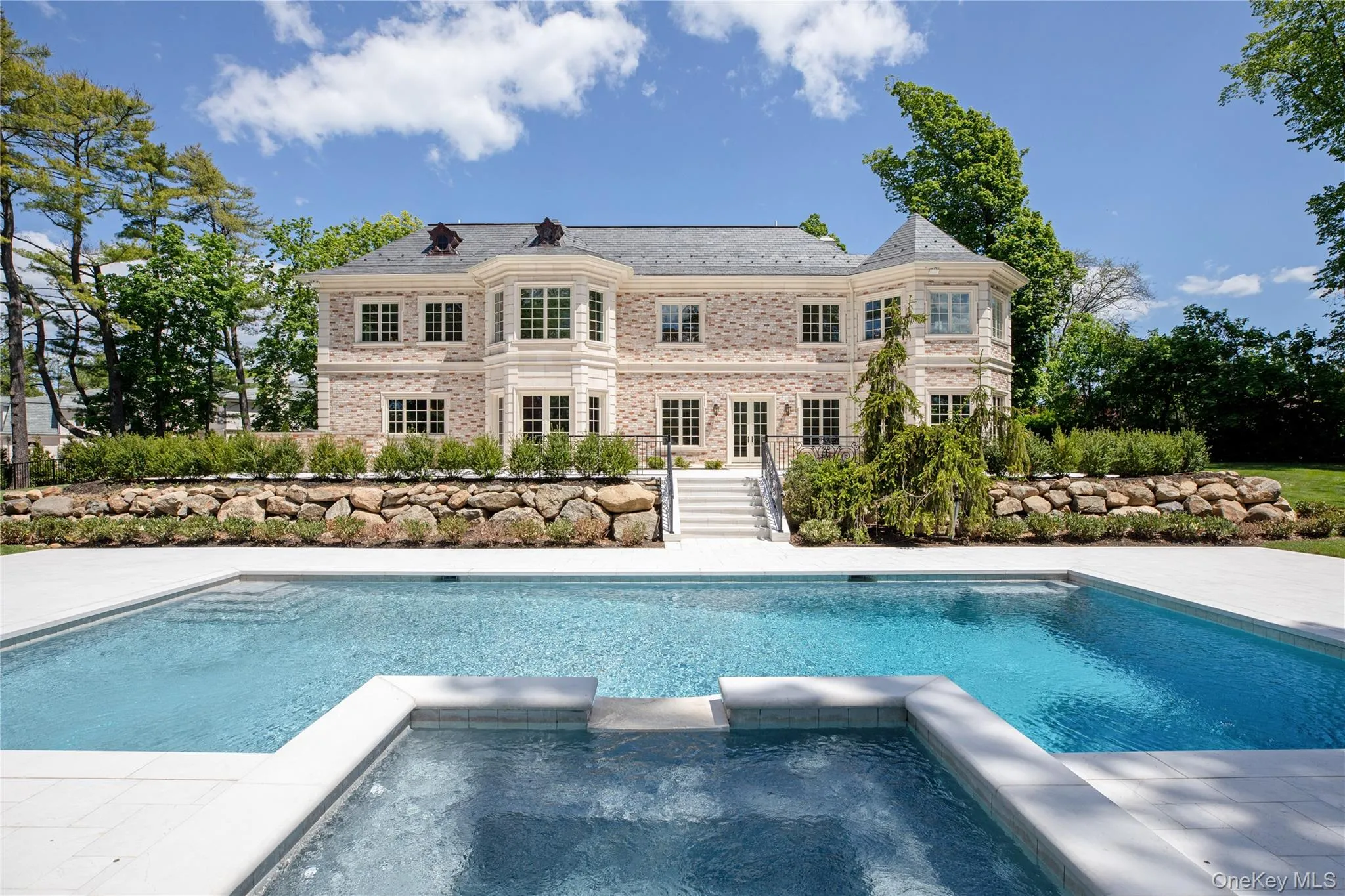 6 Foxwood Road, North Hempstead, NY, 6 Bedrooms Bedrooms, 12 Rooms Rooms,5 BathroomsBathrooms,Residential,For Rent,Foxwood,0,1051034 6 Foxwood Road, North Hempstead, NY, 6 Bedrooms Bedrooms, 12 Rooms Rooms,5 BathroomsBathrooms,Residential,For Rent,Foxwood,0,1051034