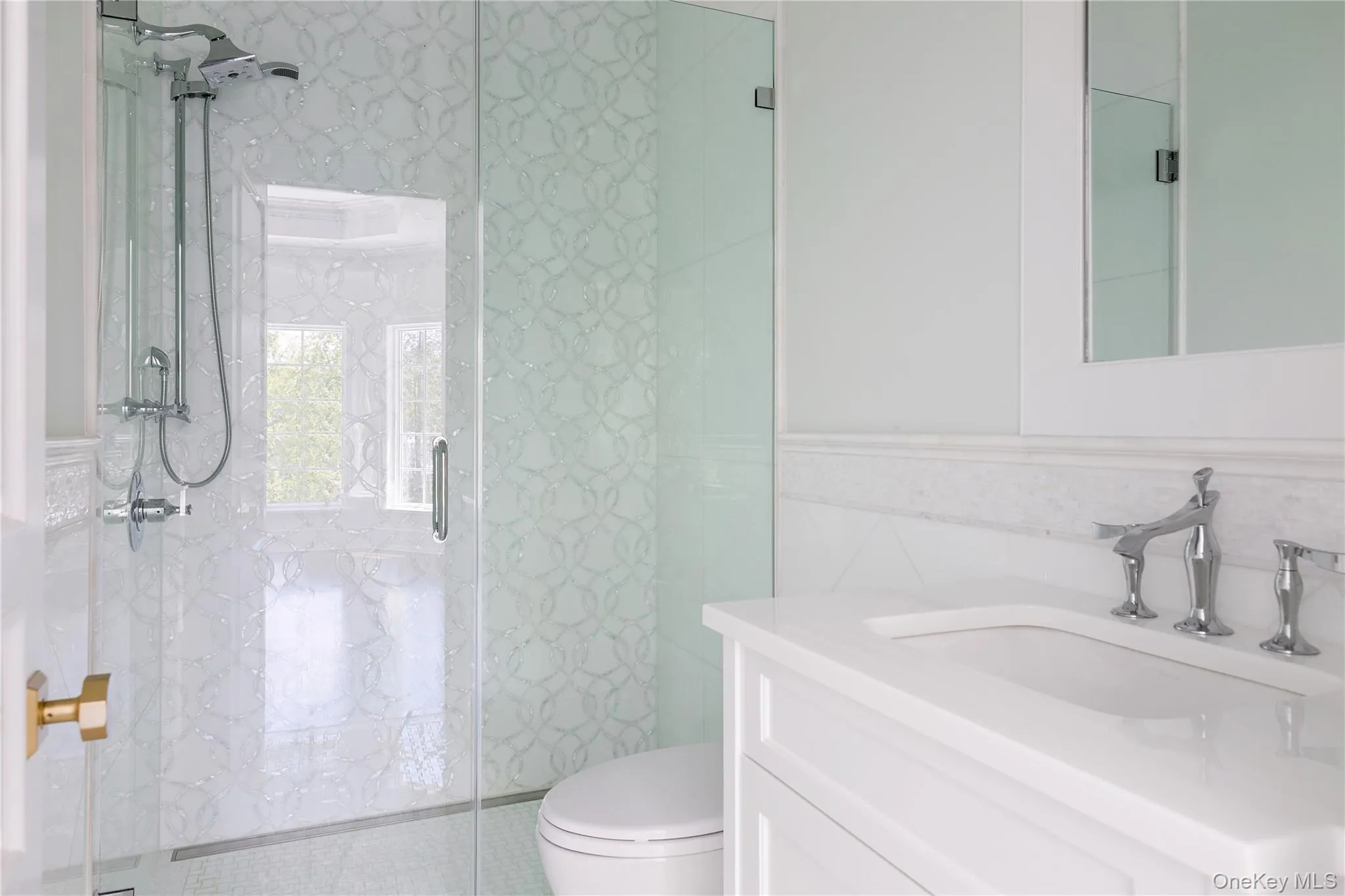 6 Foxwood Road, North Hempstead, NY, 6 Bedrooms Bedrooms, 12 Rooms Rooms,5 BathroomsBathrooms,Residential,For Rent,Foxwood,0,1051034 6 Foxwood Road, North Hempstead, NY, 6 Bedrooms Bedrooms, 12 Rooms Rooms,5 BathroomsBathrooms,Residential,For Rent,Foxwood,0,1051034