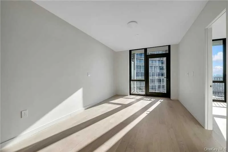 131-02A 40th Road, New York, NY, 1 Bedroom Bedrooms, 3 Rooms Rooms,1 BathroomBathrooms,Residential Lease,For Rent,40th,0,1051037 131-02A 40th Road, New York, NY, 1 Bedroom Bedrooms, 3 Rooms Rooms,1 BathroomBathrooms,Residential Lease,For Rent,40th,0,1051037