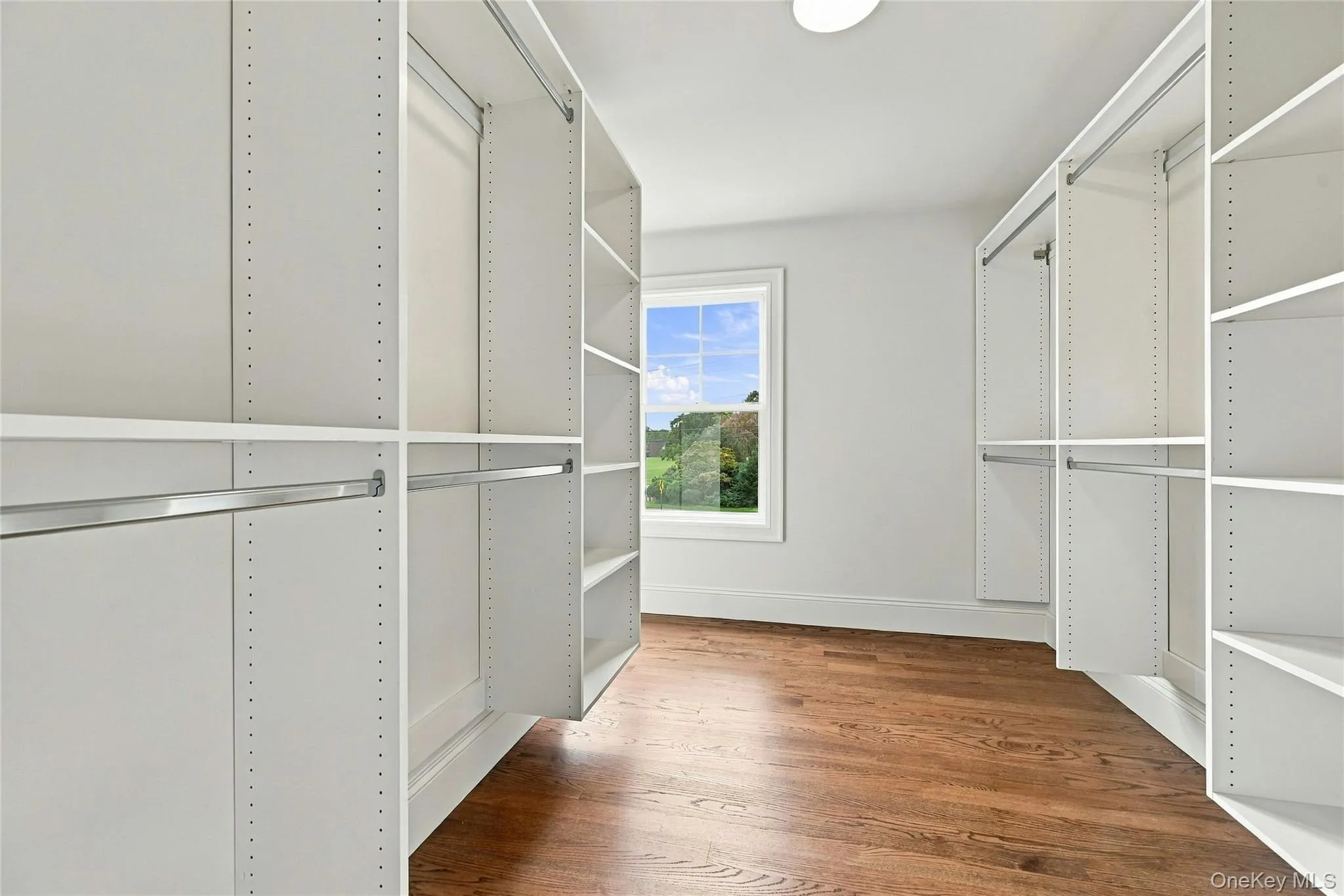469 Clay Pitts Road, Huntington, NY, 4 Bedrooms Bedrooms, 8 Rooms Rooms,3 BathroomsBathrooms,Residential,For Rent,Clay Pitts,0,1051038 469 Clay Pitts Road, Huntington, NY, 4 Bedrooms Bedrooms, 8 Rooms Rooms,3 BathroomsBathrooms,Residential,For Rent,Clay Pitts,0,1051038
