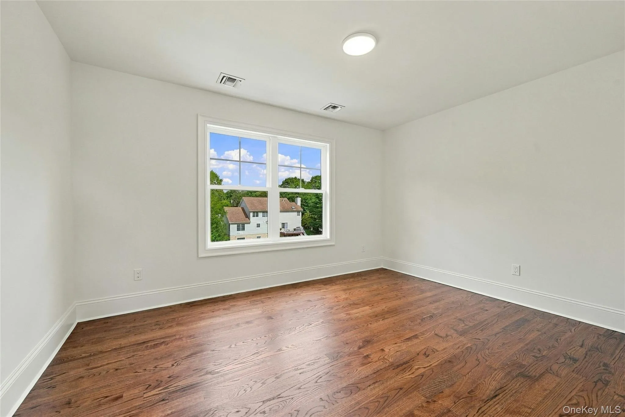 469 Clay Pitts Road, Huntington, NY, 4 Bedrooms Bedrooms, 8 Rooms Rooms,3 BathroomsBathrooms,Residential,For Rent,Clay Pitts,0,1051038 469 Clay Pitts Road, Huntington, NY, 4 Bedrooms Bedrooms, 8 Rooms Rooms,3 BathroomsBathrooms,Residential,For Rent,Clay Pitts,0,1051038