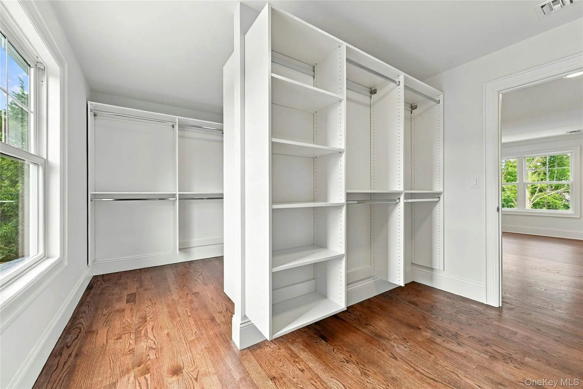 469 Clay Pitts Road, Huntington, NY, 4 Bedrooms Bedrooms, 8 Rooms Rooms,3 BathroomsBathrooms,Residential,For Rent,Clay Pitts,0,1051038 469 Clay Pitts Road, Huntington, NY, 4 Bedrooms Bedrooms, 8 Rooms Rooms,3 BathroomsBathrooms,Residential,For Rent,Clay Pitts,0,1051038