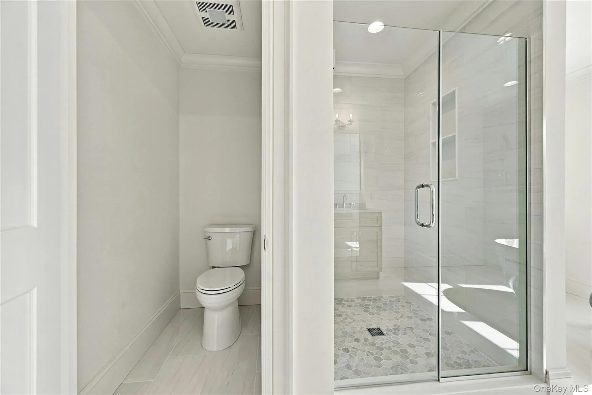 469 Clay Pitts Road, Huntington, NY, 4 Bedrooms Bedrooms, 8 Rooms Rooms,3 BathroomsBathrooms,Residential,For Rent,Clay Pitts,0,1051038 469 Clay Pitts Road, Huntington, NY, 4 Bedrooms Bedrooms, 8 Rooms Rooms,3 BathroomsBathrooms,Residential,For Rent,Clay Pitts,0,1051038