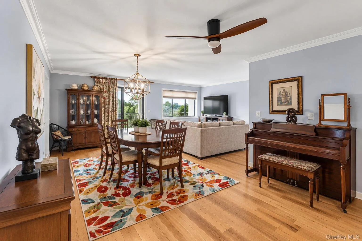Wood-finish flooring throughout Wood-finish flooring throughout