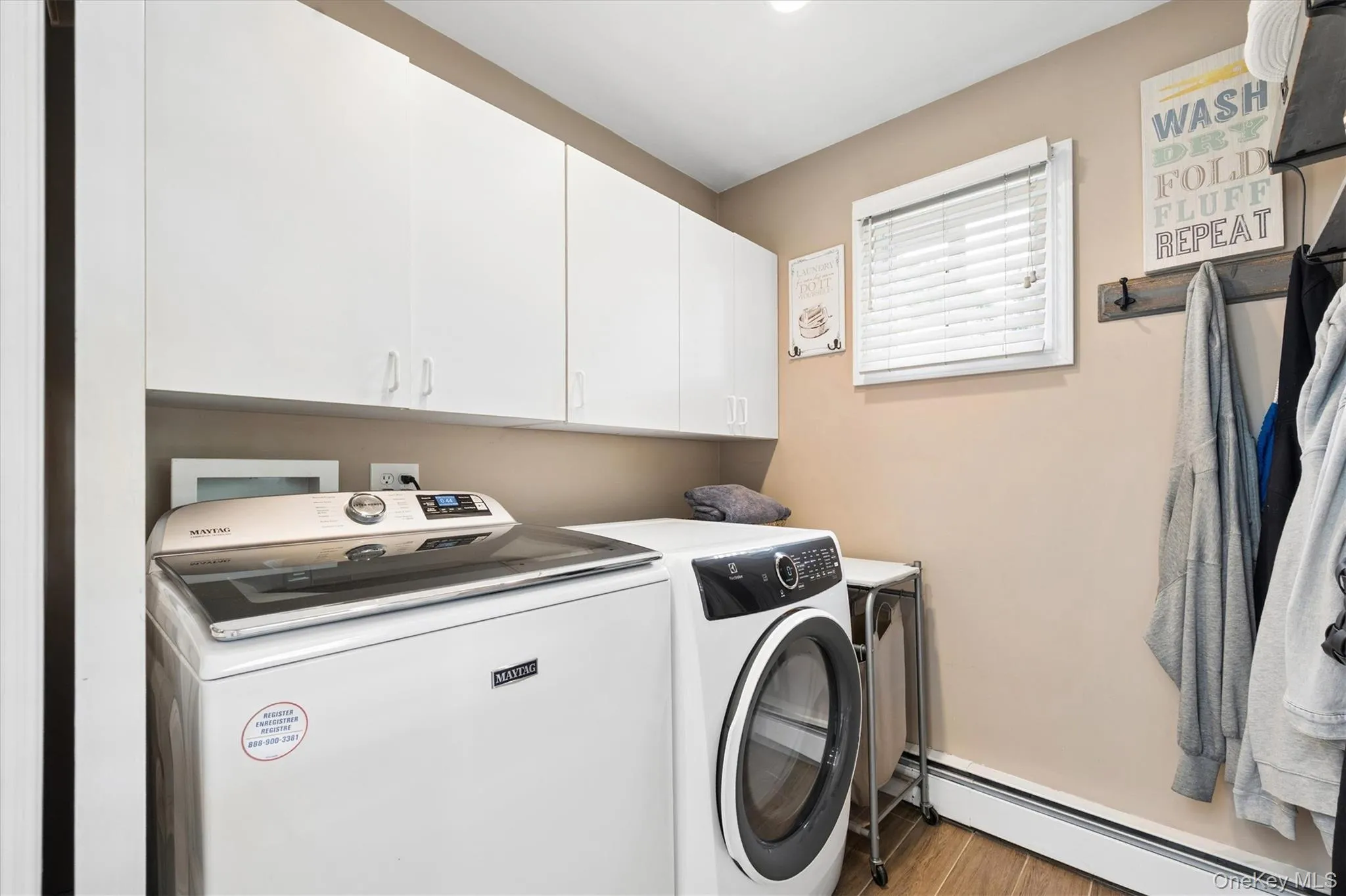 301 Vernon Street, Huntington, NY, 4 Bedrooms Bedrooms, 8 Rooms Rooms,2 BathroomsBathrooms,Residential,For Rent,Vernon,0,1051041 301 Vernon Street, Huntington, NY, 4 Bedrooms Bedrooms, 8 Rooms Rooms,2 BathroomsBathrooms,Residential,For Rent,Vernon,0,1051041