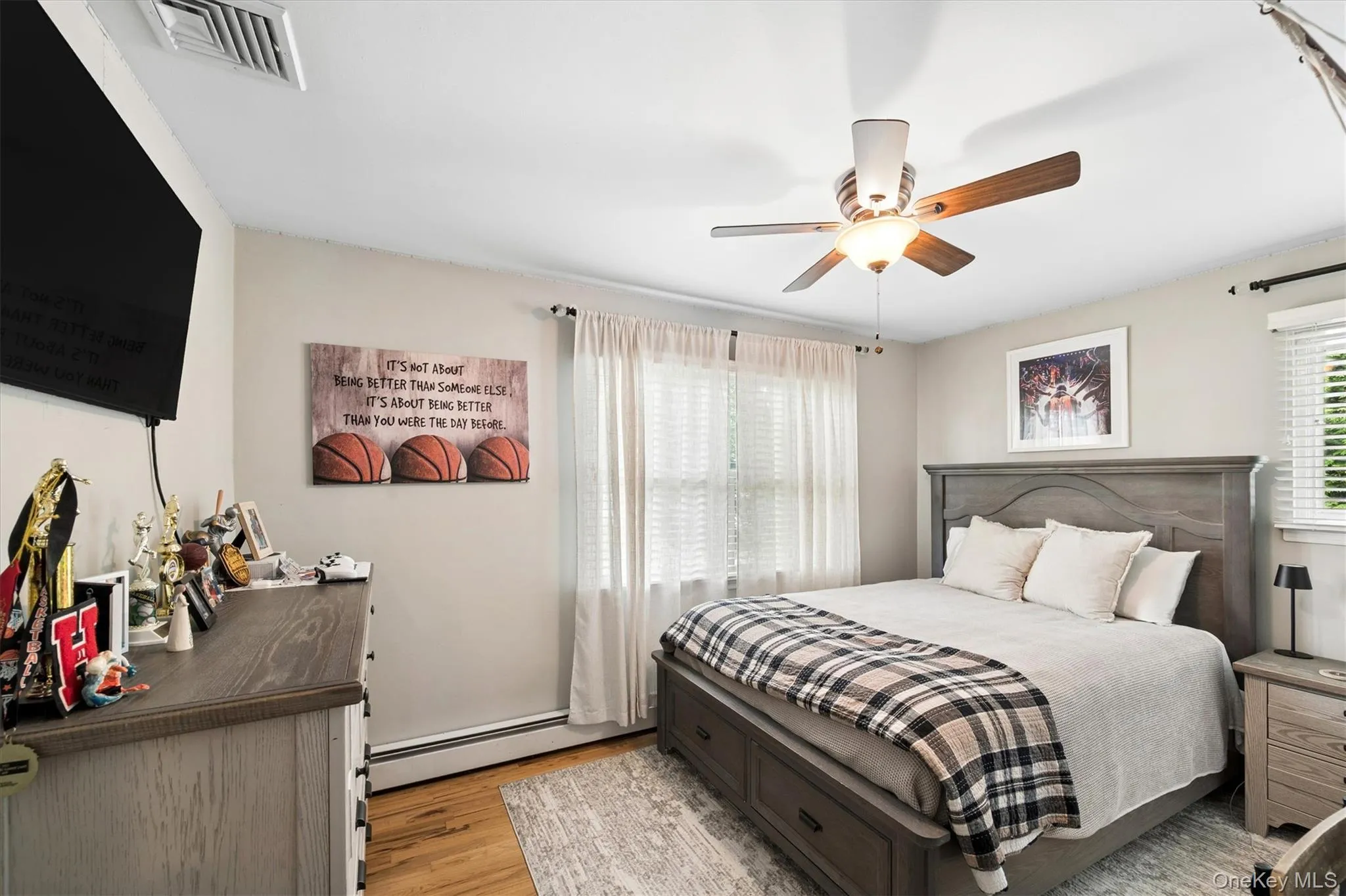 301 Vernon Street, Huntington, NY, 4 Bedrooms Bedrooms, 8 Rooms Rooms,2 BathroomsBathrooms,Residential,For Rent,Vernon,0,1051041 301 Vernon Street, Huntington, NY, 4 Bedrooms Bedrooms, 8 Rooms Rooms,2 BathroomsBathrooms,Residential,For Rent,Vernon,0,1051041