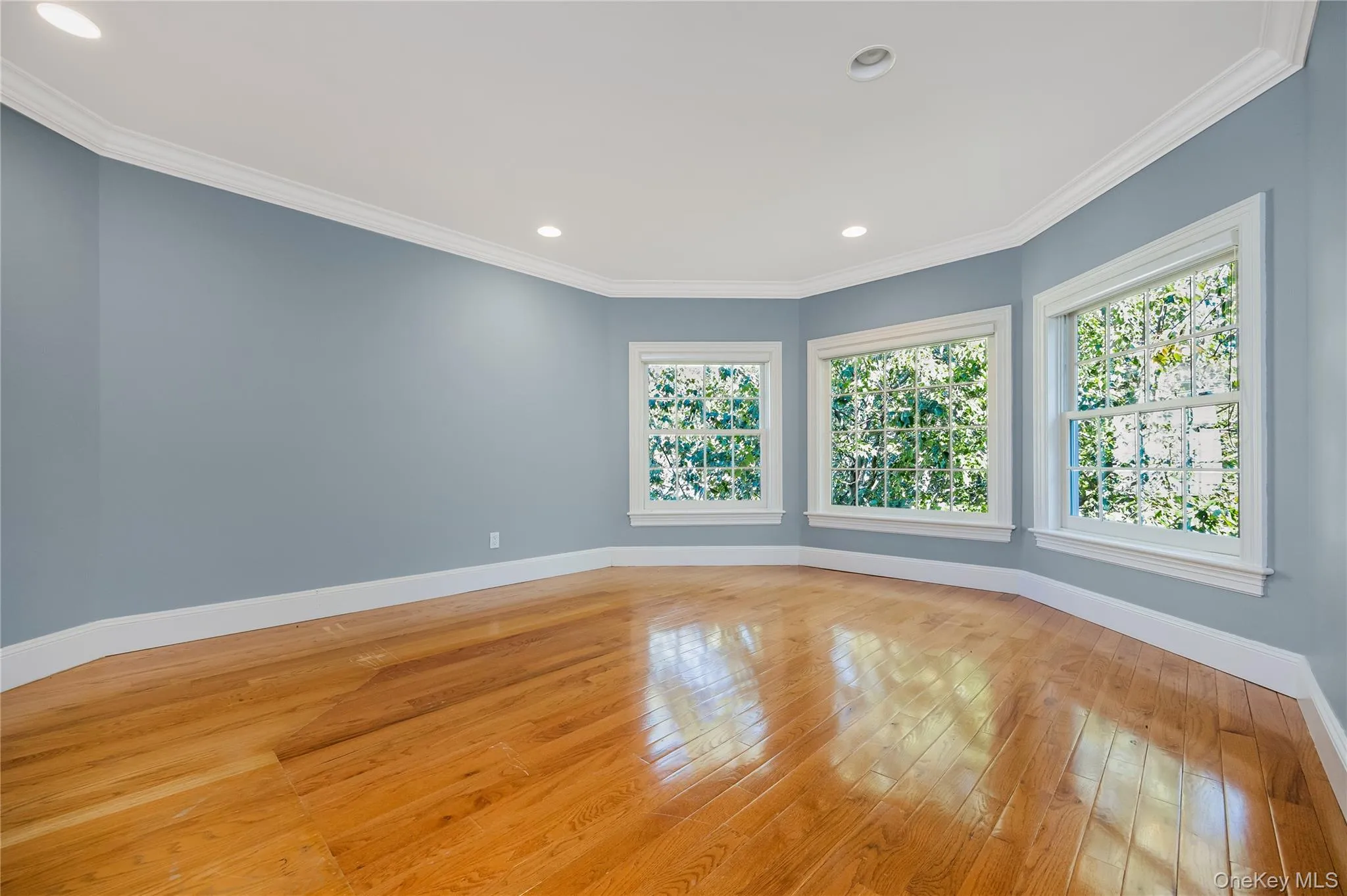 61 Charney Court, North Hempstead, NY, 6 Bedrooms Bedrooms, 13 Rooms Rooms,4 BathroomsBathrooms,Residential,For Rent,Charney,0,1051044 61 Charney Court, North Hempstead, NY, 6 Bedrooms Bedrooms, 13 Rooms Rooms,4 BathroomsBathrooms,Residential,For Rent,Charney,0,1051044